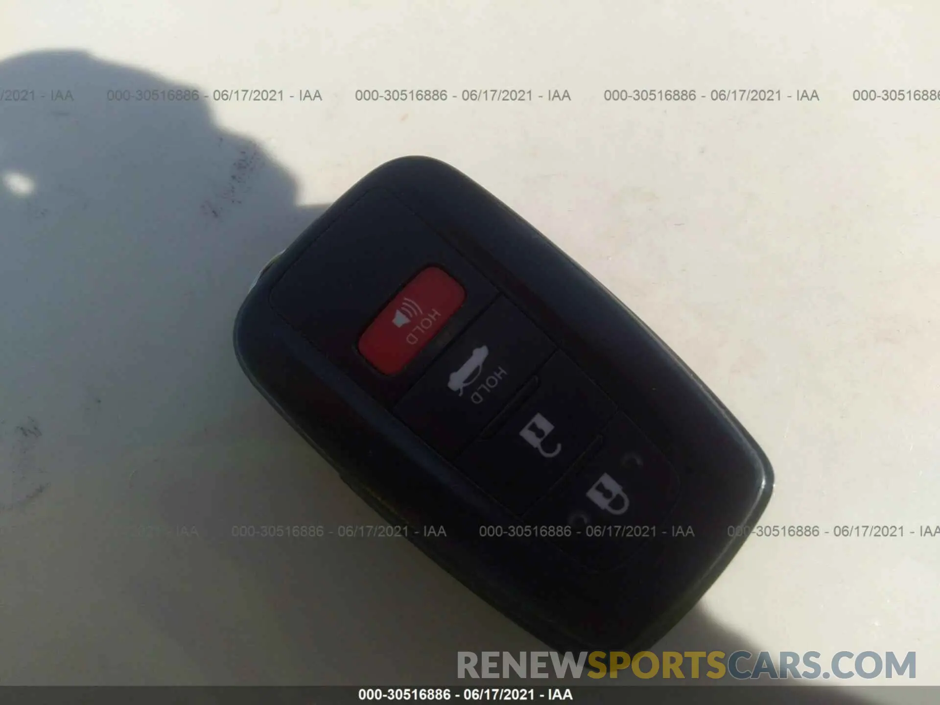 11 fotografías del automóvil dañado 4T1C31AK5LU519953 TOYOTA CAMRY 2020