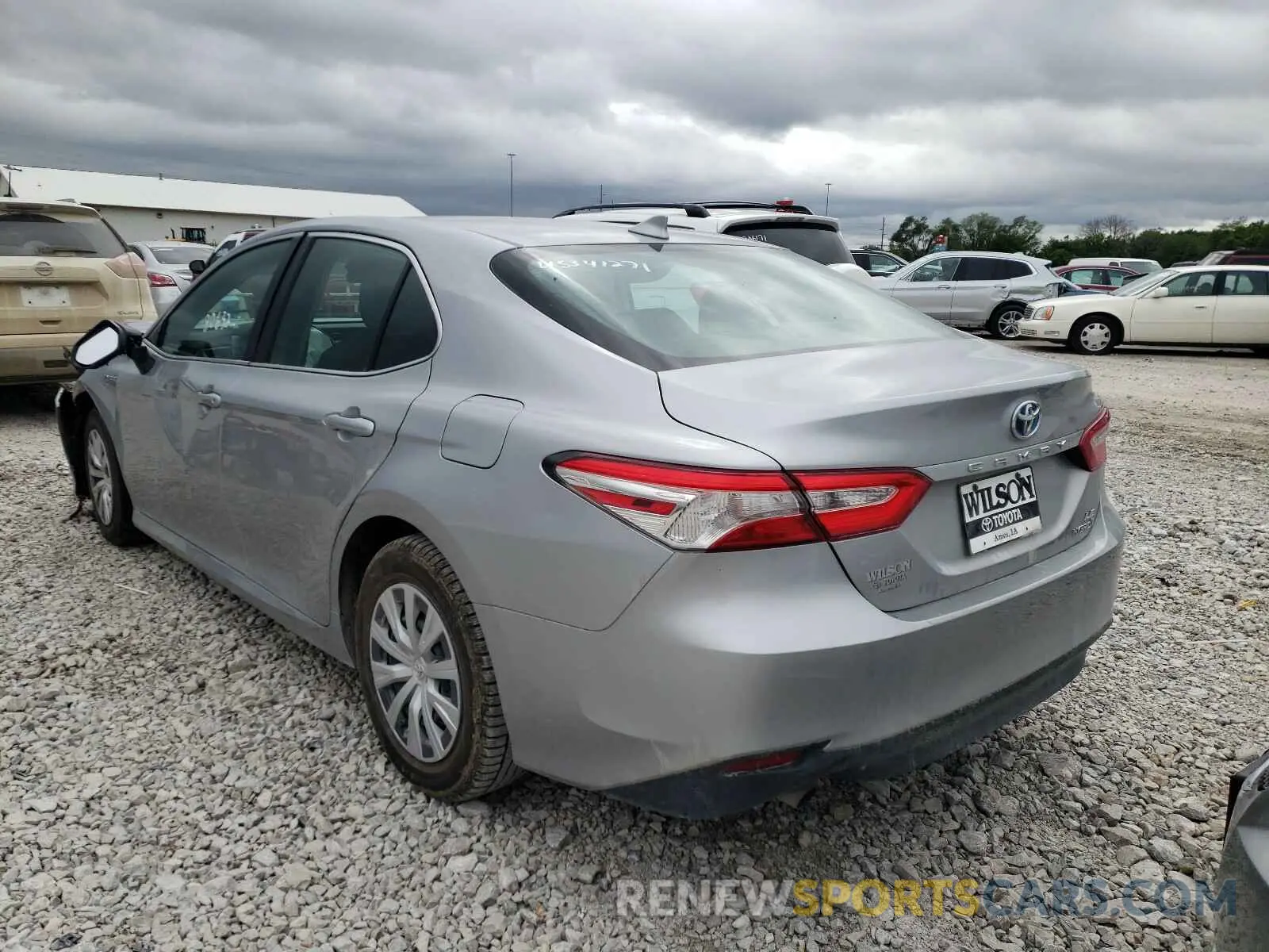 3 fotografías del automóvil dañado 4T1C31AK5LU523601 TOYOTA CAMRY 2020