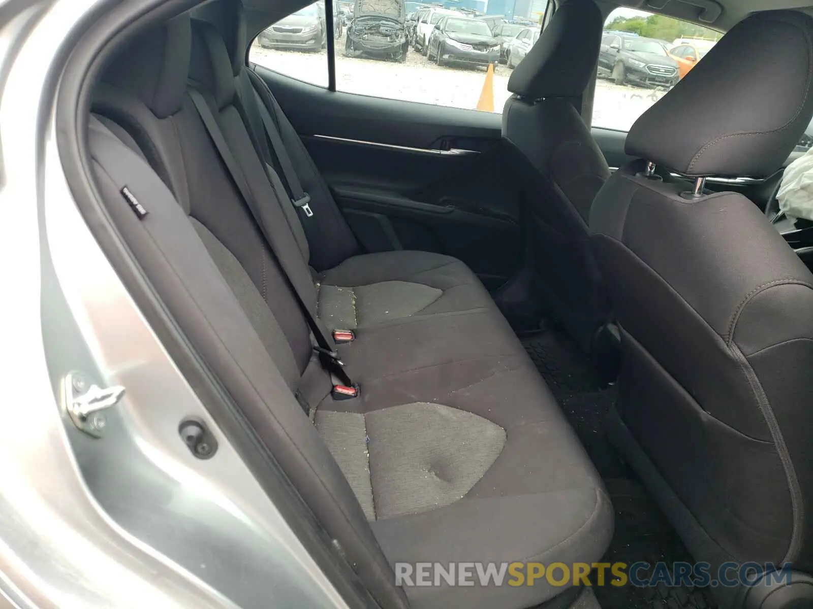 6 fotografías del automóvil dañado 4T1C31AK5LU523601 TOYOTA CAMRY 2020