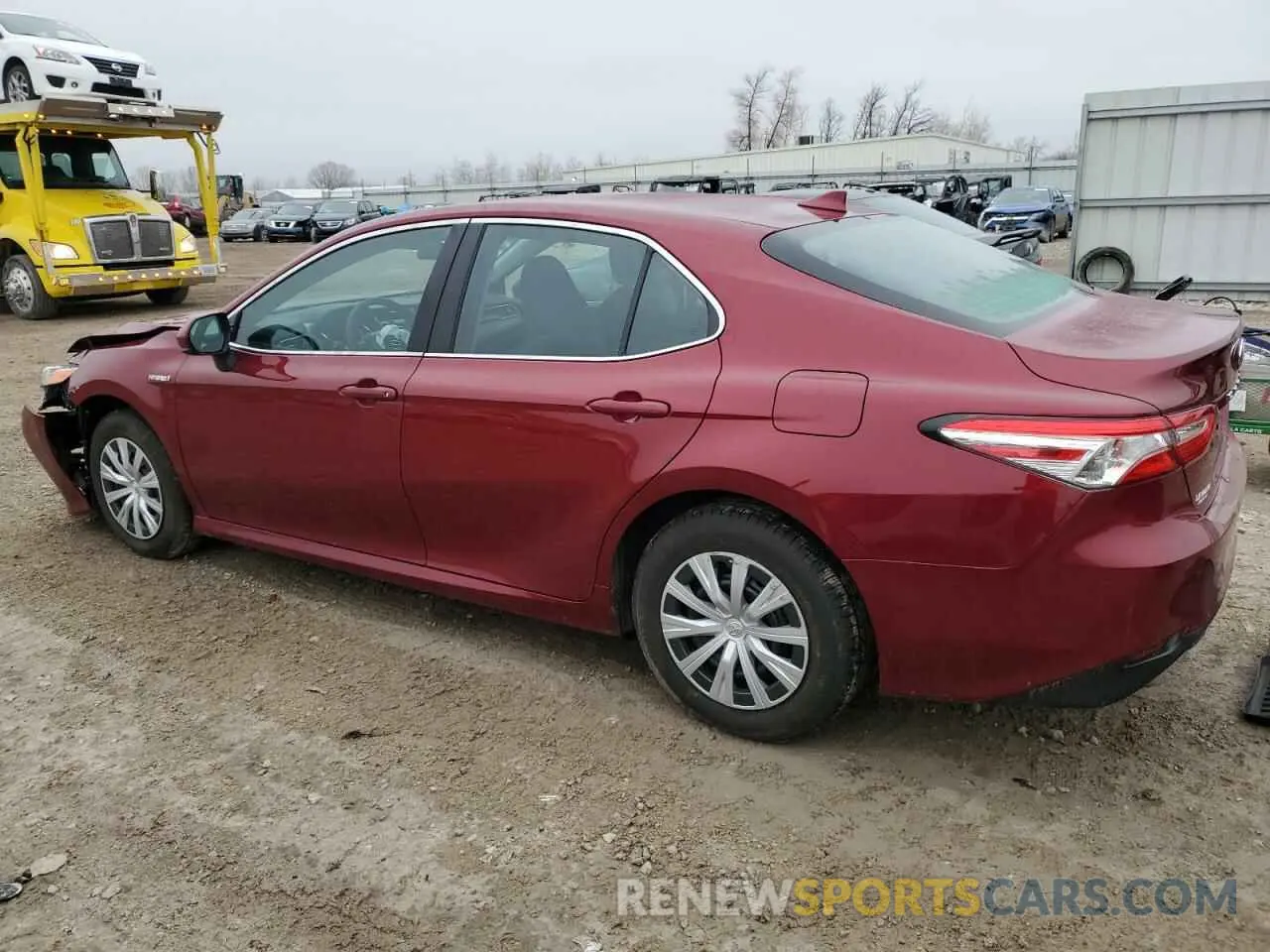 2 fotografías del automóvil dañado 4T1C31AK5LU526112 TOYOTA CAMRY 2020