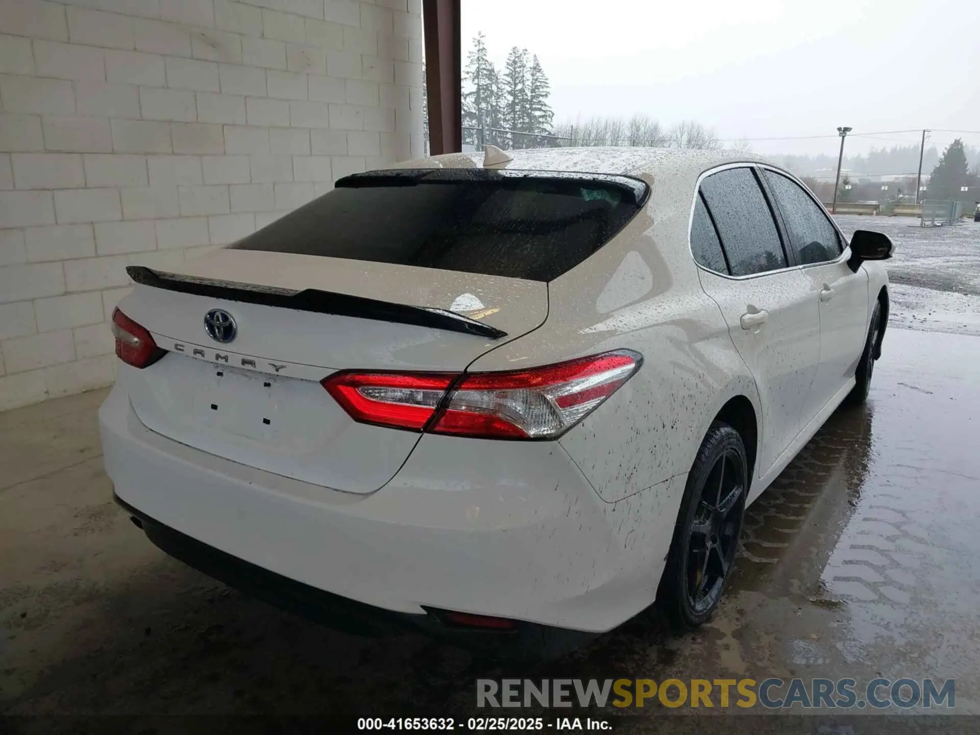 4 fotografías del automóvil dañado 4T1C31AK5LU528748 TOYOTA CAMRY 2020