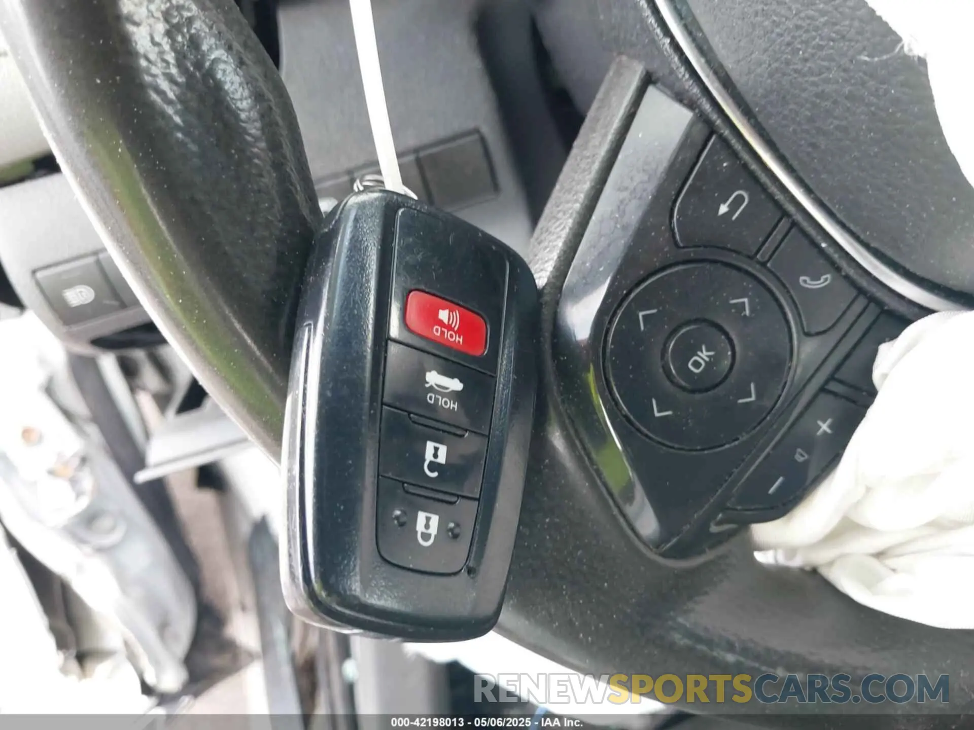 11 fotografías del automóvil dañado 4T1C31AK5LU538633 TOYOTA CAMRY 2020