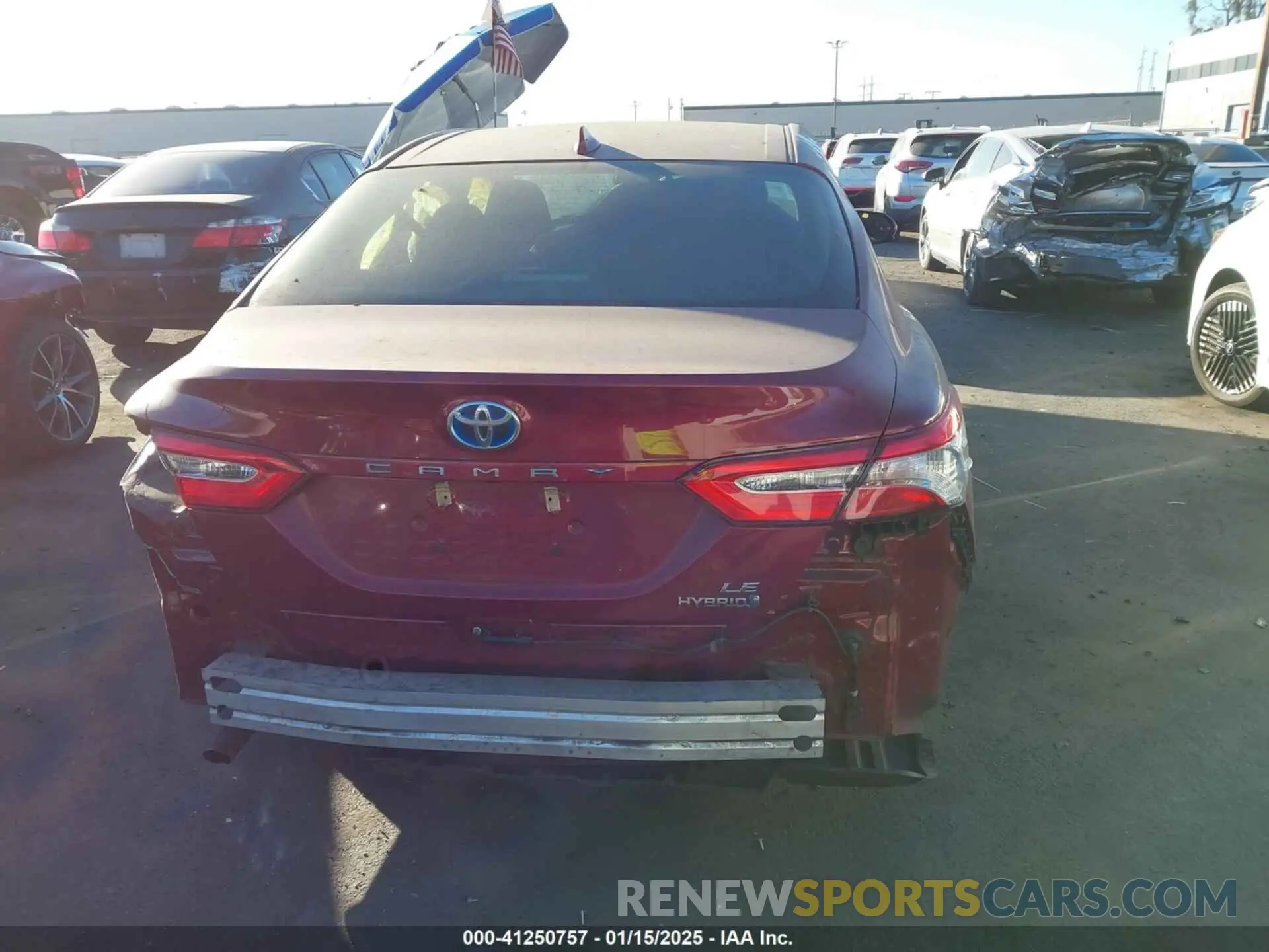 16 fotografías del automóvil dañado 4T1C31AK6LU530198 TOYOTA CAMRY 2020