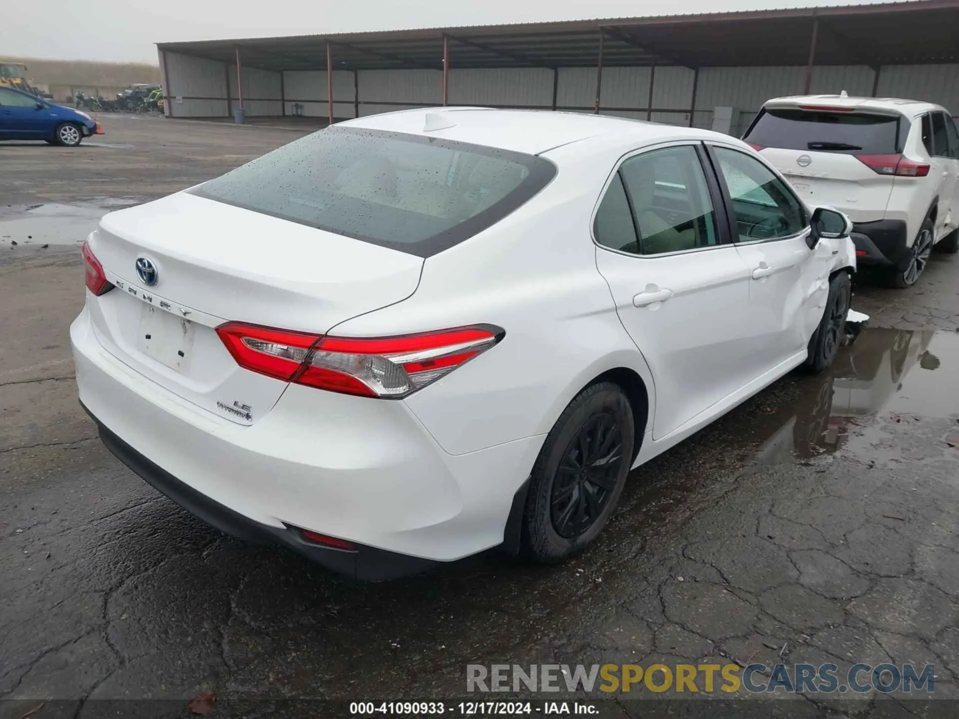 4 fotografías del automóvil dañado 4T1C31AK6LU532873 TOYOTA CAMRY 2020