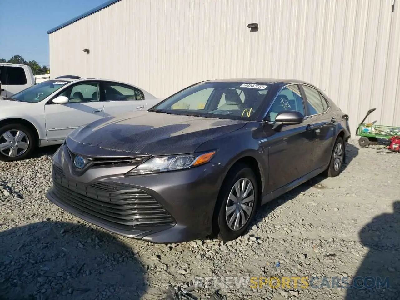2 fotografías del automóvil dañado 4T1C31AK7LU535314 TOYOTA CAMRY 2020