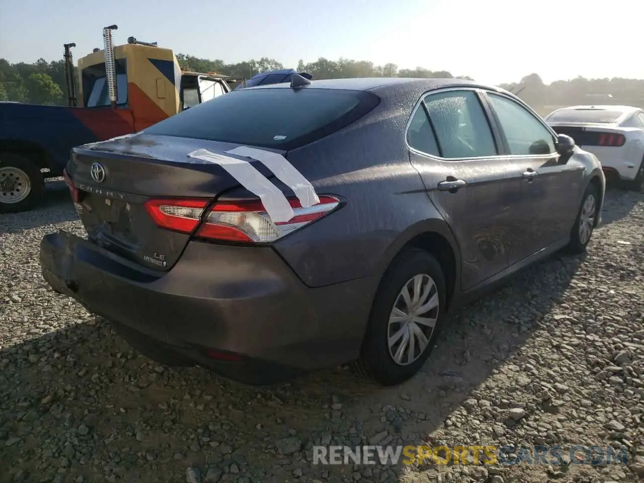 4 fotografías del automóvil dañado 4T1C31AK7LU535314 TOYOTA CAMRY 2020