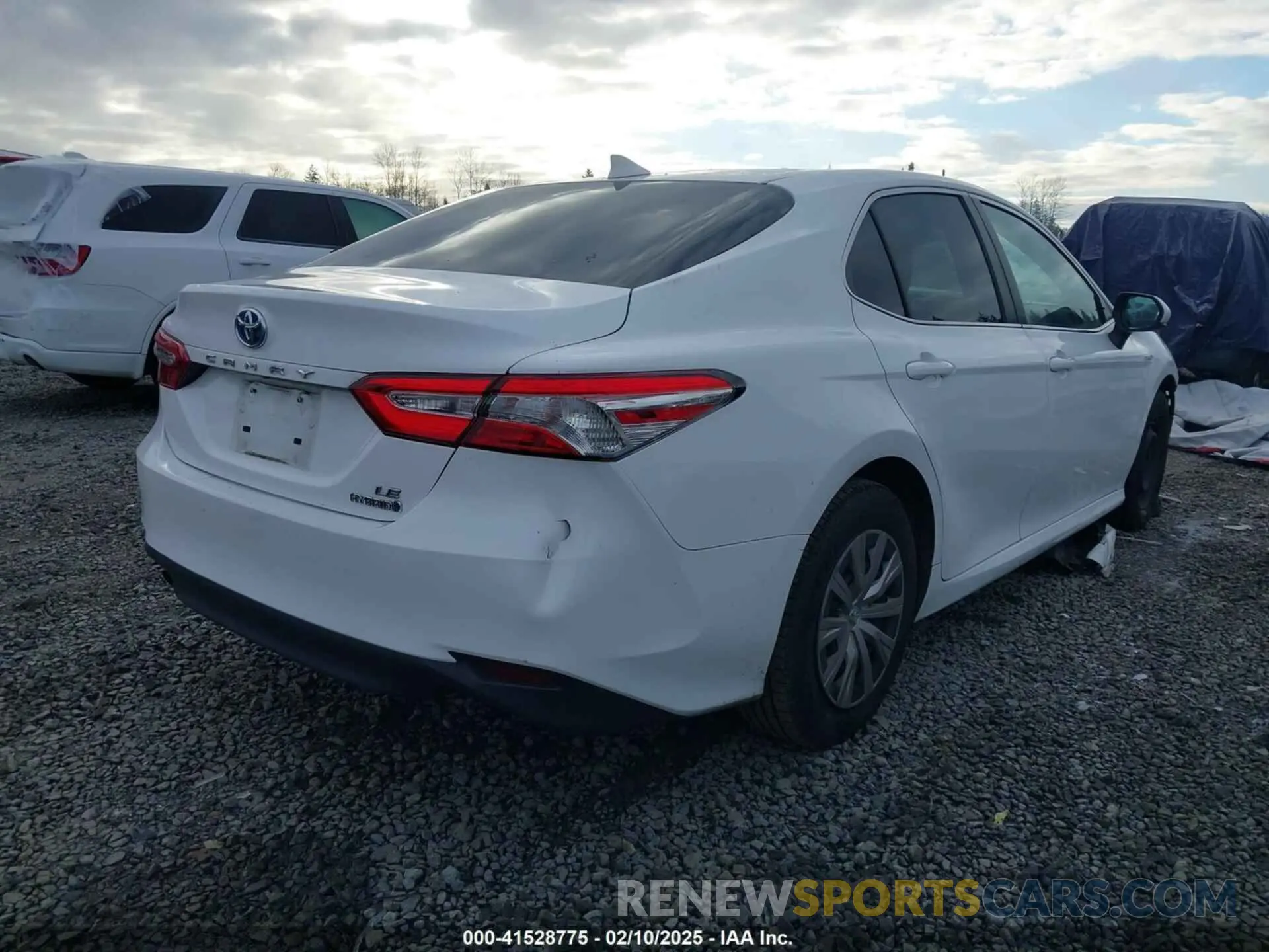 4 fotografías del automóvil dañado 4T1C31AK8LU525407 TOYOTA CAMRY 2020
