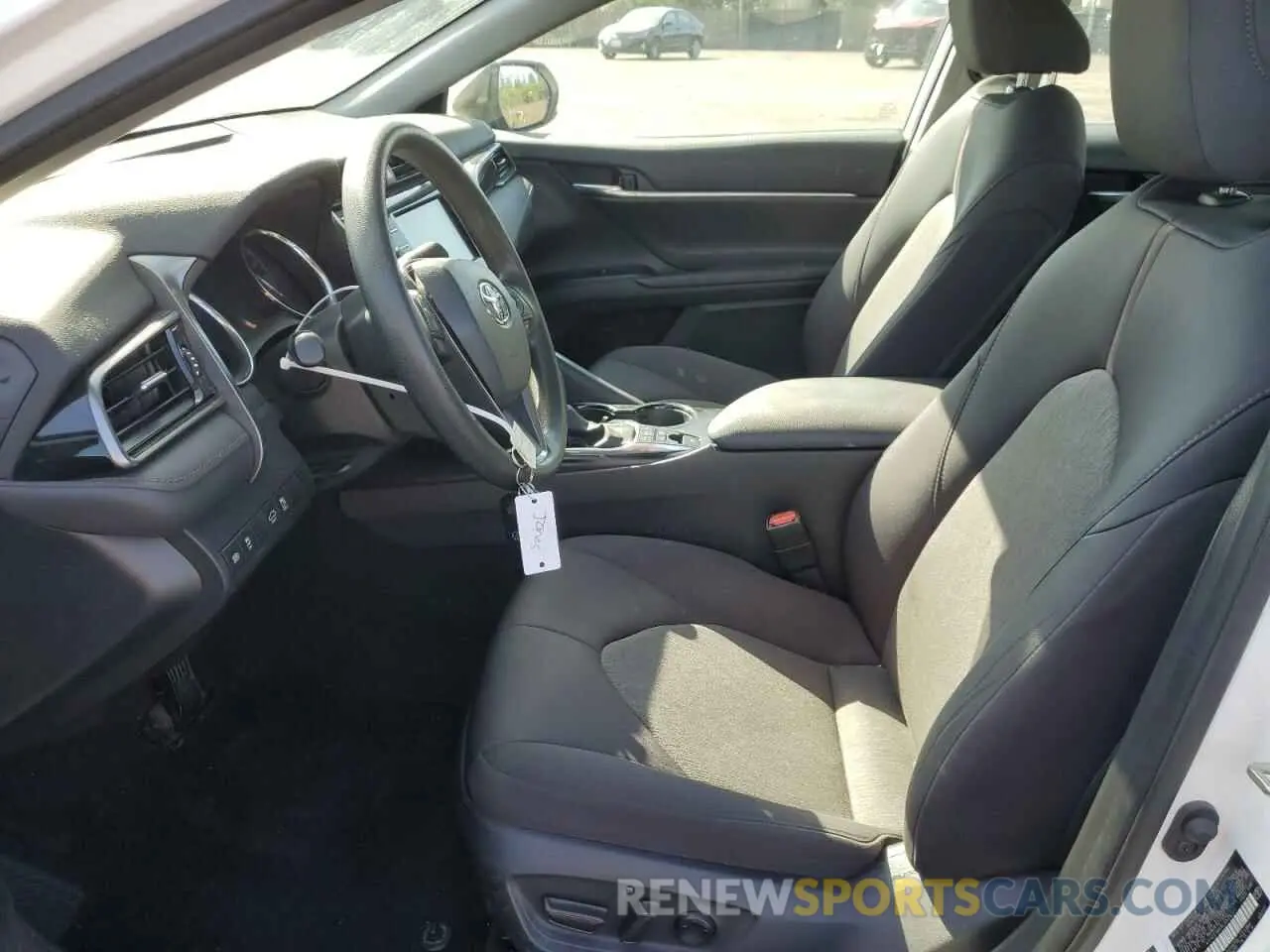7 fotografías del automóvil dañado 4T1C31AK9LU535704 TOYOTA CAMRY 2020