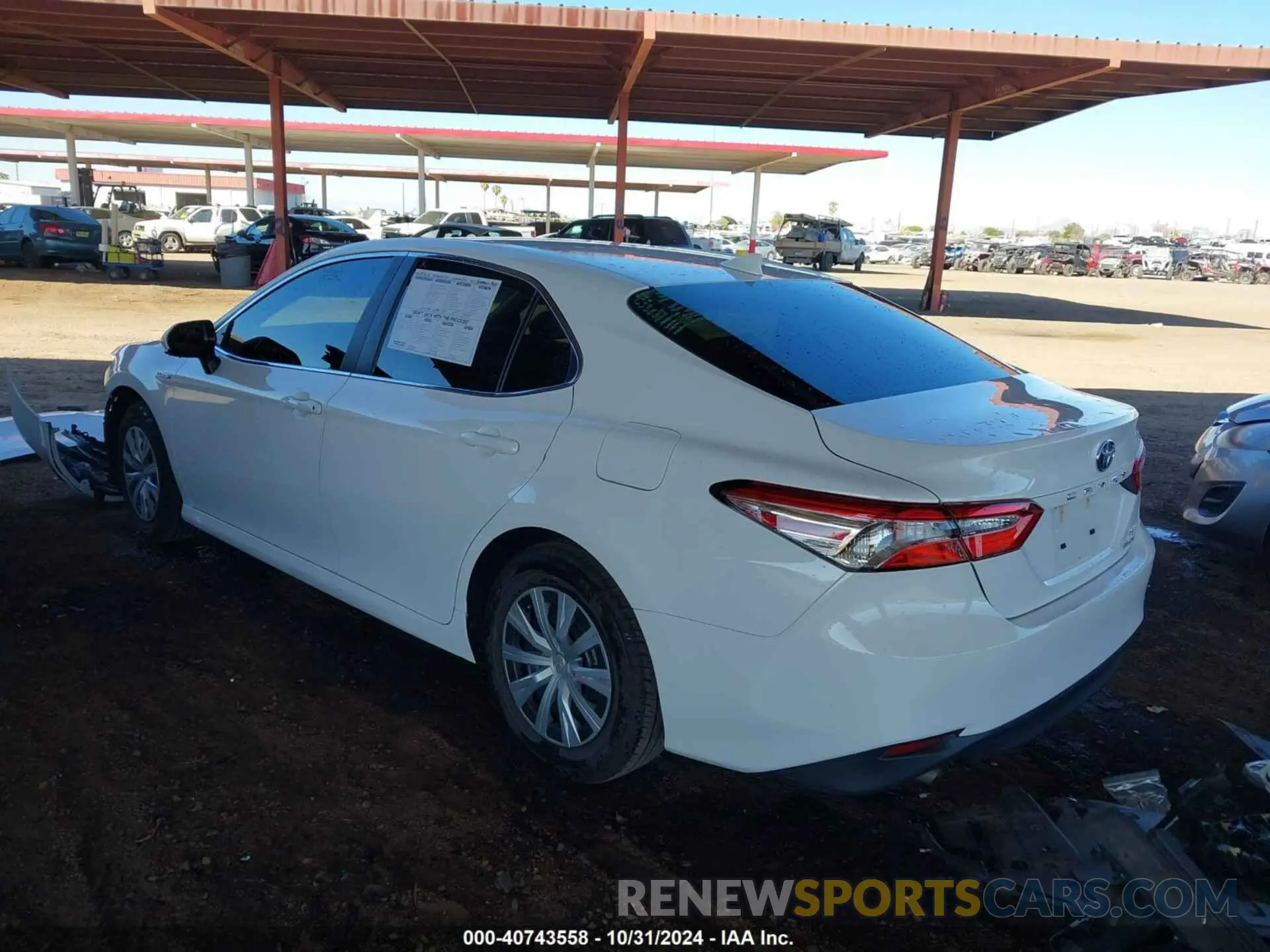 3 fotografías del automóvil dañado 4T1C31AKXLU524615 TOYOTA CAMRY 2020