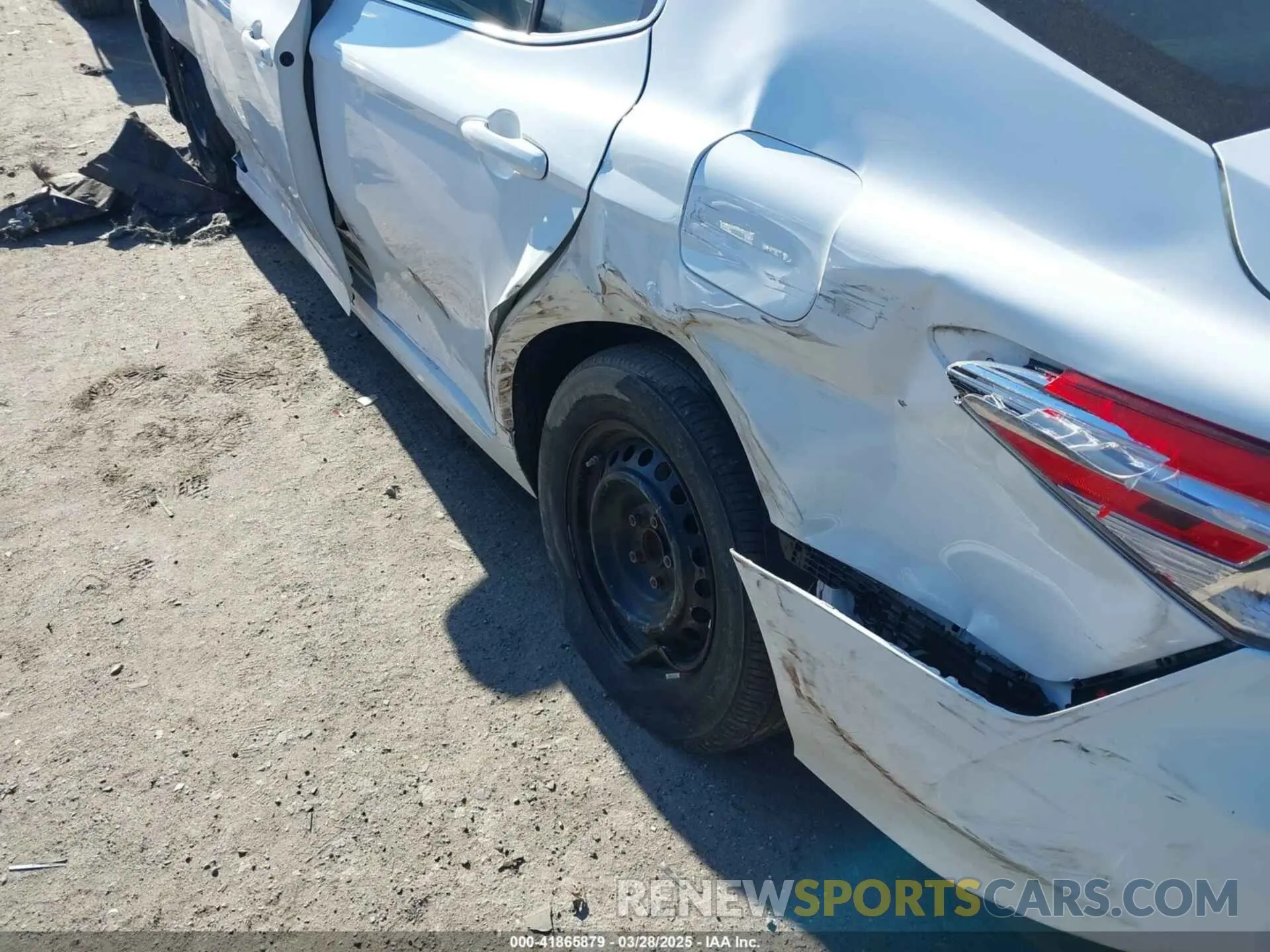 6 fotografías del automóvil dañado 4T1C31AKXLU527708 TOYOTA CAMRY 2020