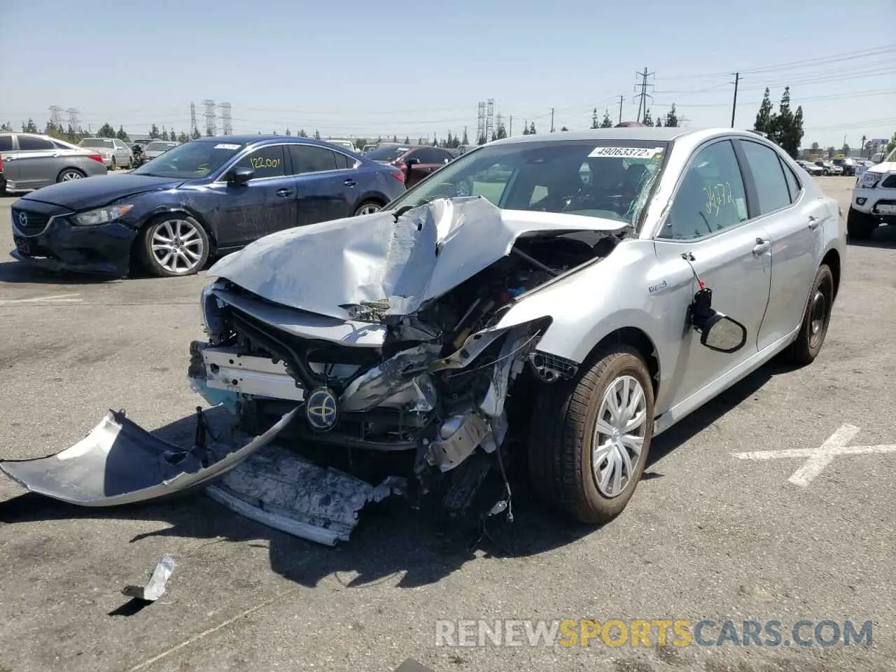 2 fotografías del automóvil dañado 4T1C31AKXLU528485 TOYOTA CAMRY 2020