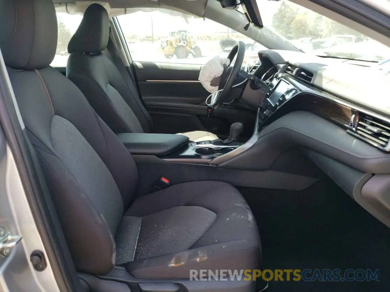 5 fotografías del automóvil dañado 4T1C31AKXLU528485 TOYOTA CAMRY 2020