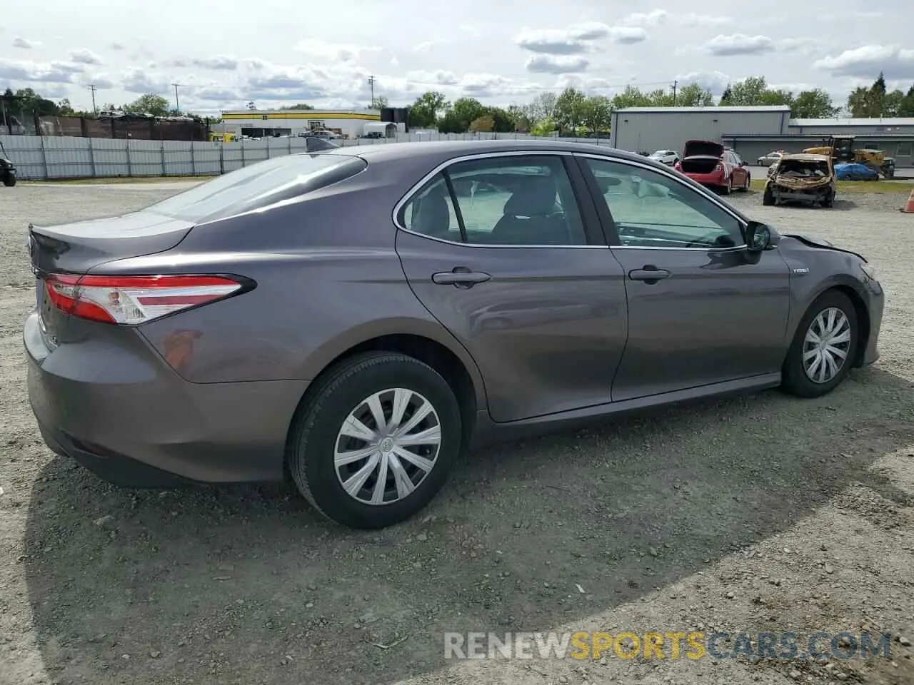 3 fotografías del automóvil dañado 4T1E31AK4LU532041 TOYOTA CAMRY 2020