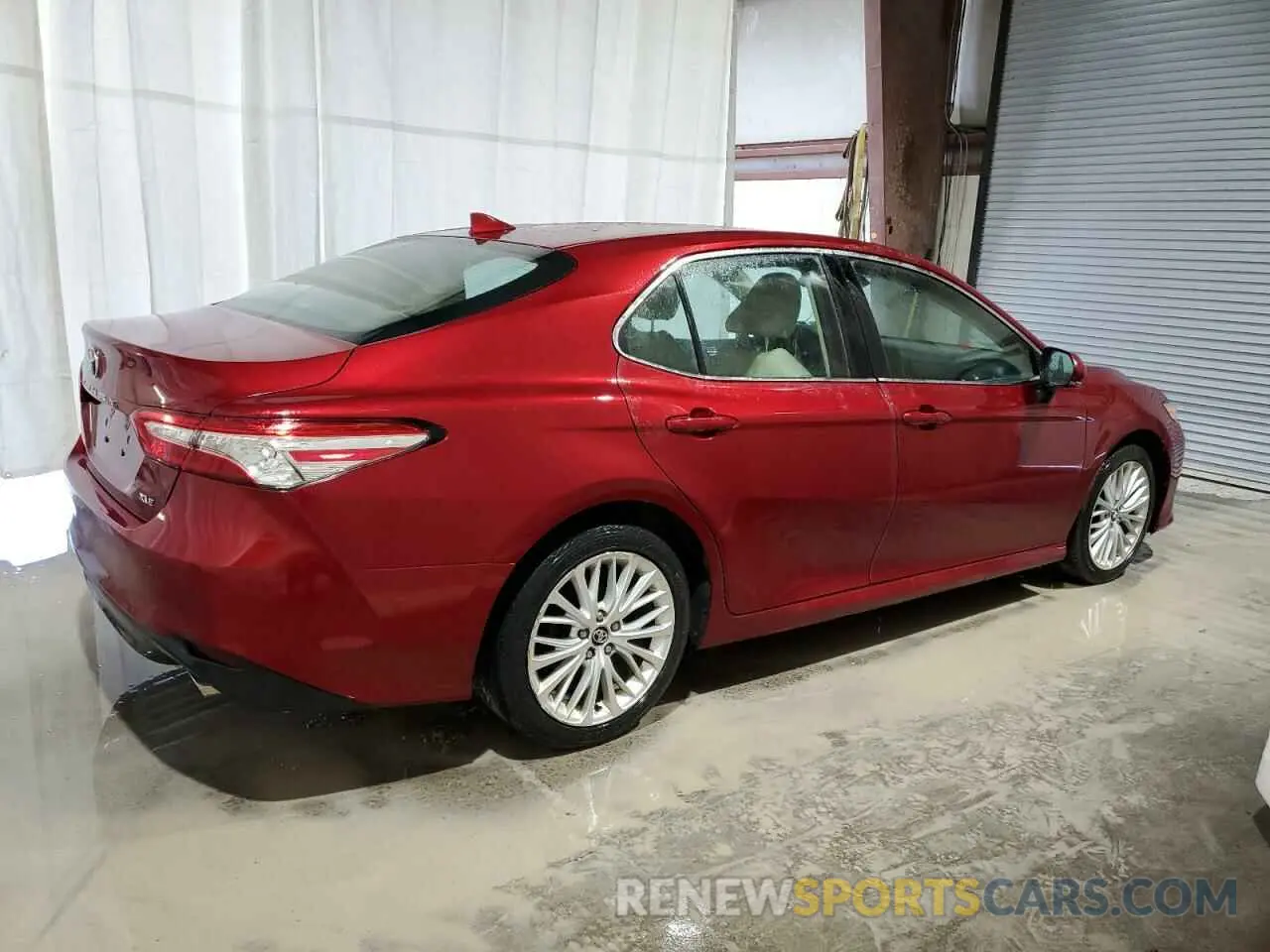 3 fotografías del automóvil dañado 4T1F11AK1LU300927 TOYOTA CAMRY 2020