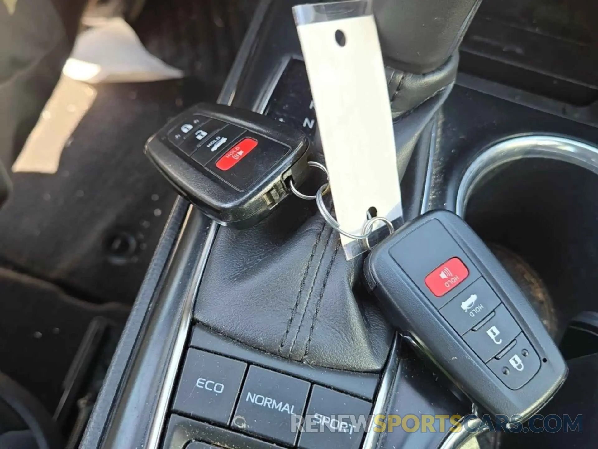 42 fotografías del automóvil dañado 4T1F11AK1LU857756 TOYOTA CAMRY 2020