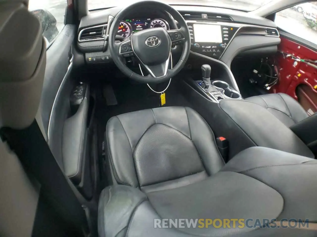 8 fotografías del automóvil dañado 4T1F11AK2LU899112 TOYOTA CAMRY 2020