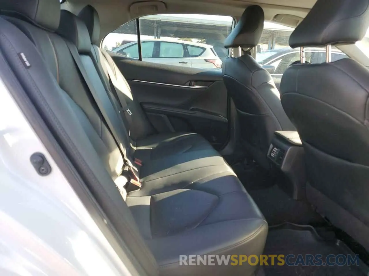 10 fotografías del automóvil dañado 4T1F11AK3LU926690 TOYOTA CAMRY 2020