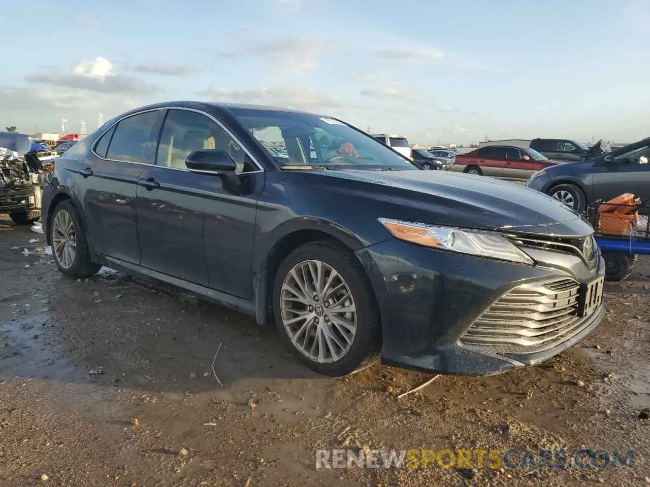 4 fotografías del automóvil dañado 4T1F11AK3LU987604 TOYOTA CAMRY 2020