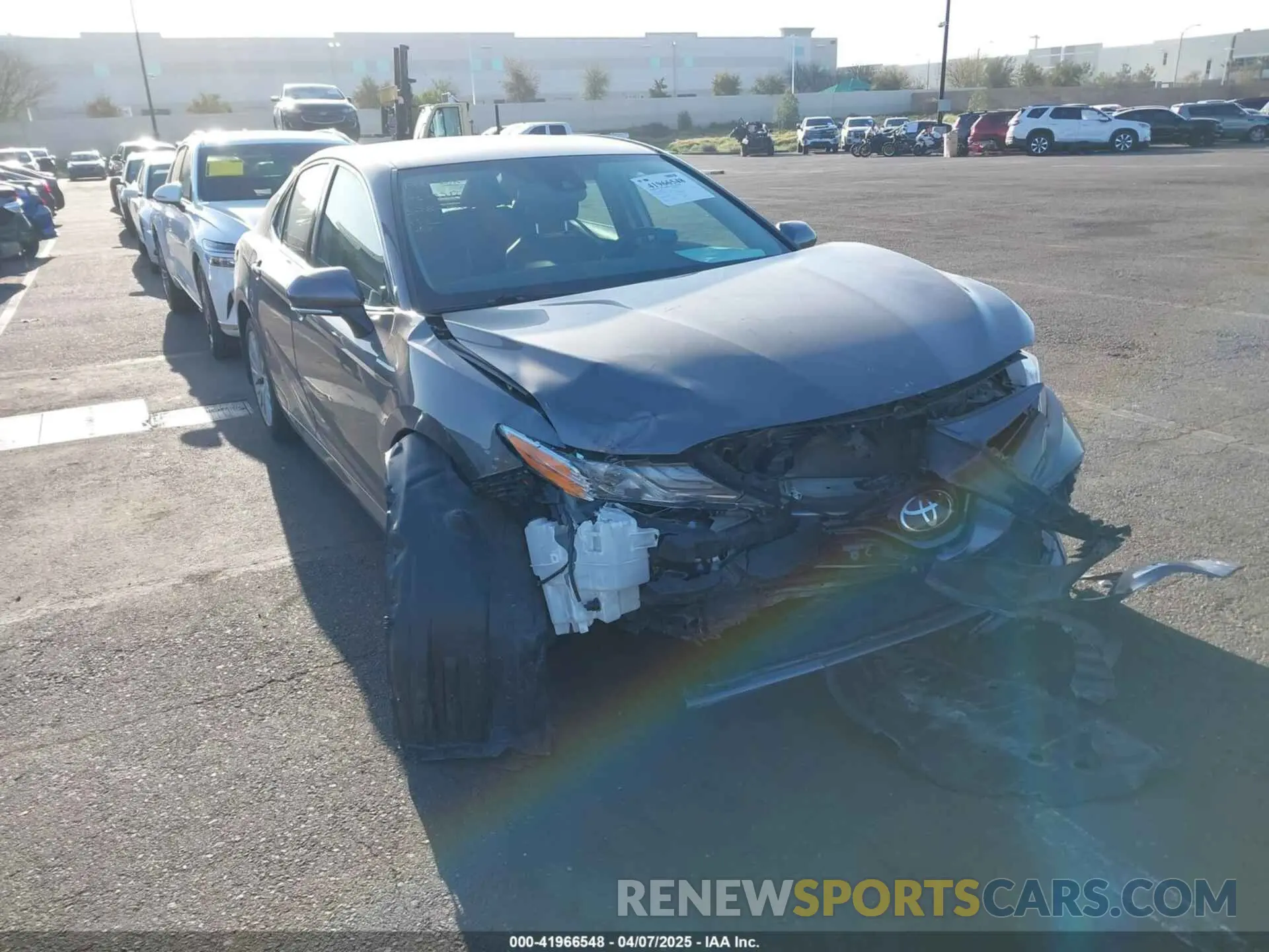 1 fotografías del automóvil dañado 4T1F11AK4LU308732 TOYOTA CAMRY 2020