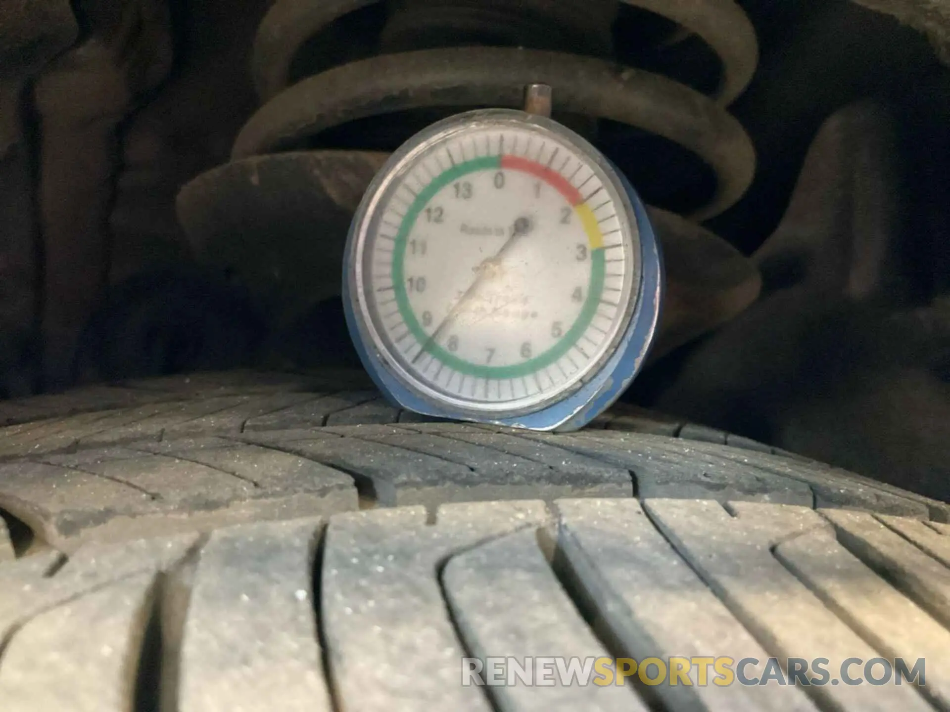 8 fotografías del automóvil dañado 4T1F11AK5LU943085 TOYOTA CAMRY 2020