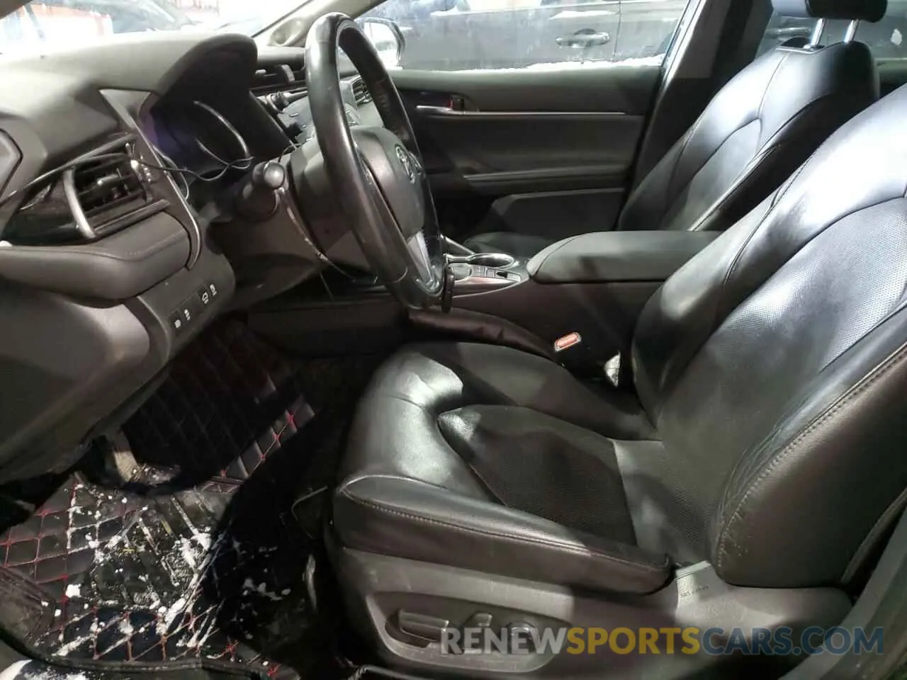 7 fotografías del automóvil dañado 4T1F11AK6LU922682 TOYOTA CAMRY 2020