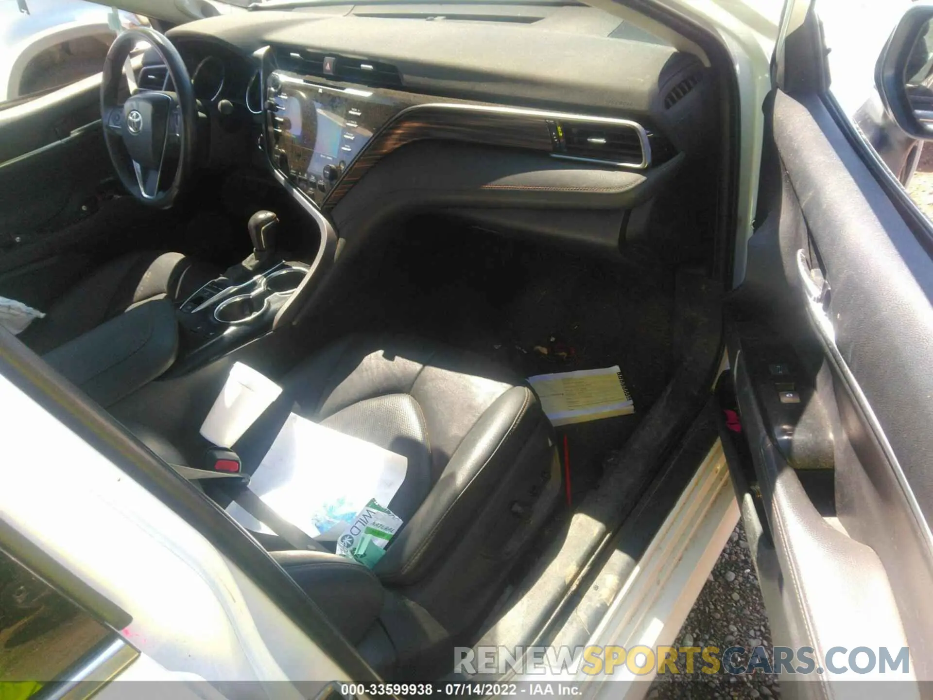 5 fotografías del automóvil dañado 4T1F11AK7LU942455 TOYOTA CAMRY 2020