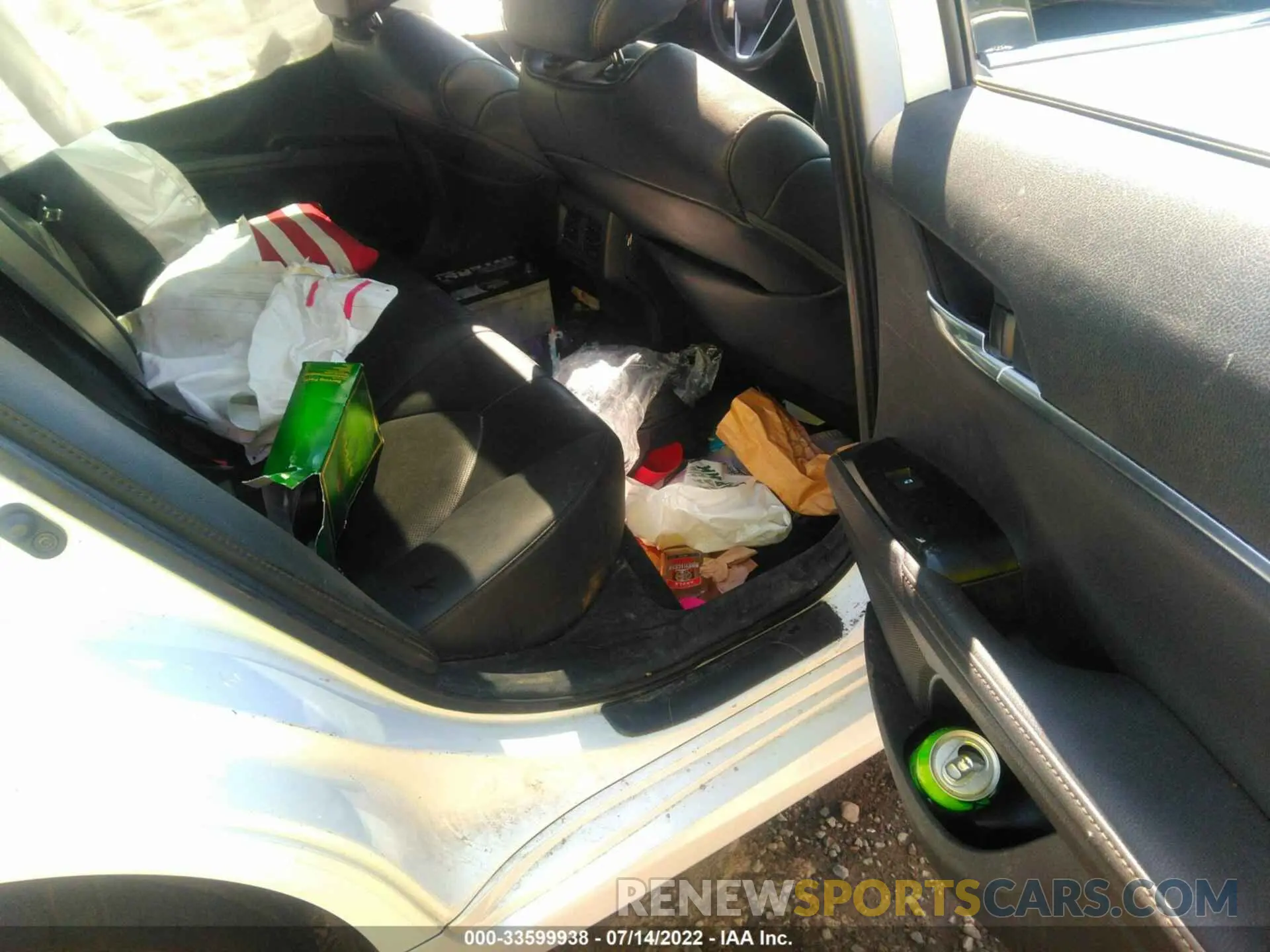 8 fotografías del automóvil dañado 4T1F11AK7LU942455 TOYOTA CAMRY 2020