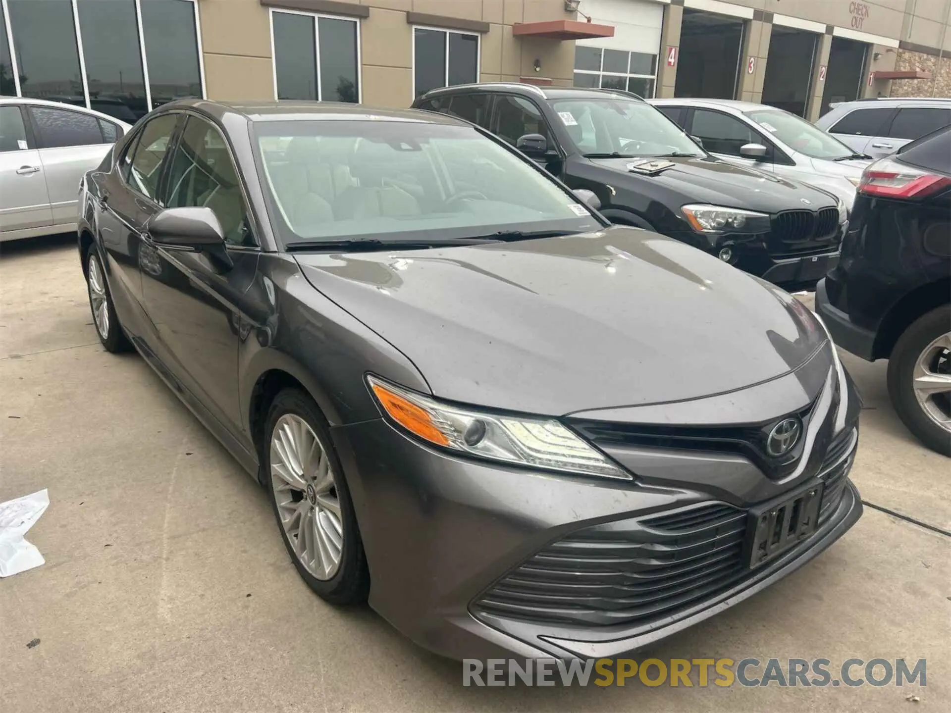 28 fotografías del automóvil dañado 4T1F11AK8LU859293 TOYOTA CAMRY 2020