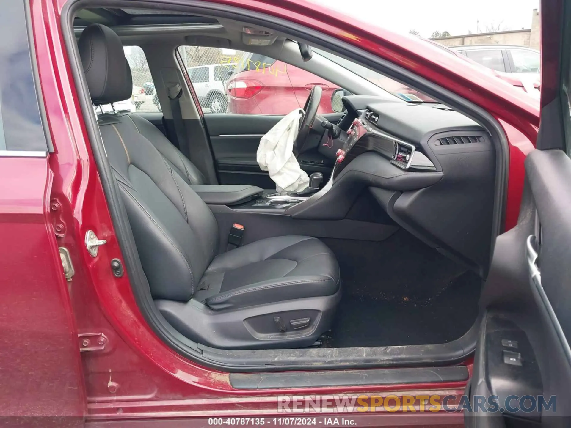 5 fotografías del automóvil dañado 4T1F11AK8LU959796 TOYOTA CAMRY 2020