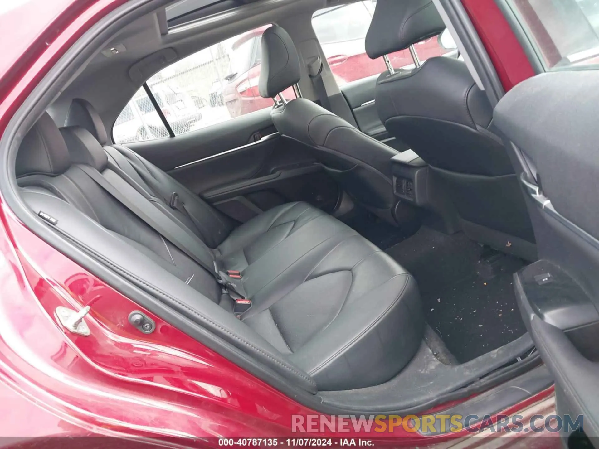 8 fotografías del automóvil dañado 4T1F11AK8LU959796 TOYOTA CAMRY 2020