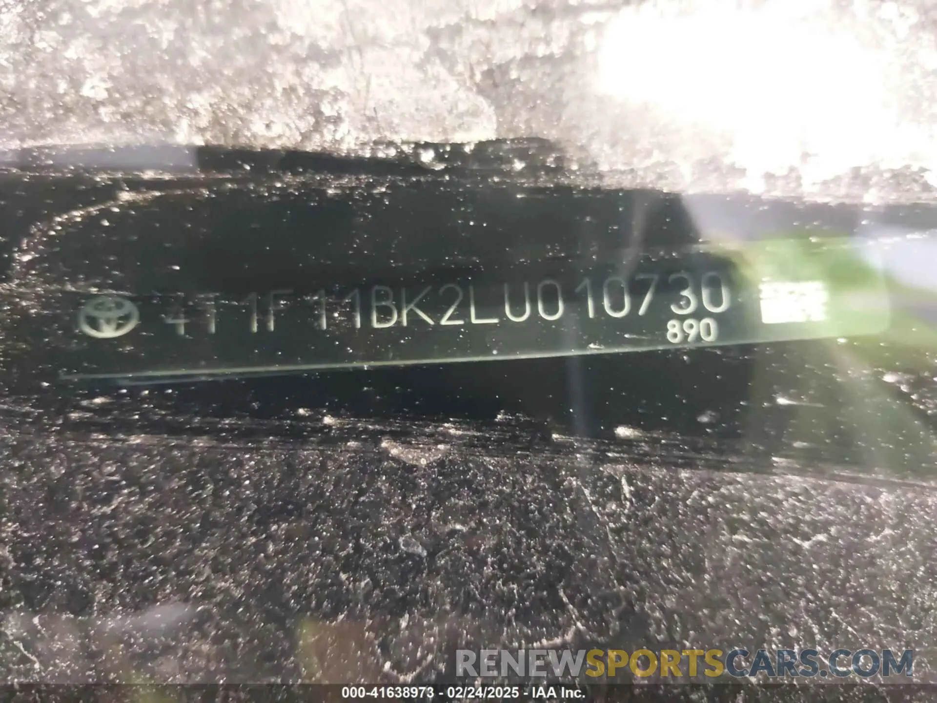 9 fotografías del automóvil dañado 4T1F11BK2LU010730 TOYOTA CAMRY 2020