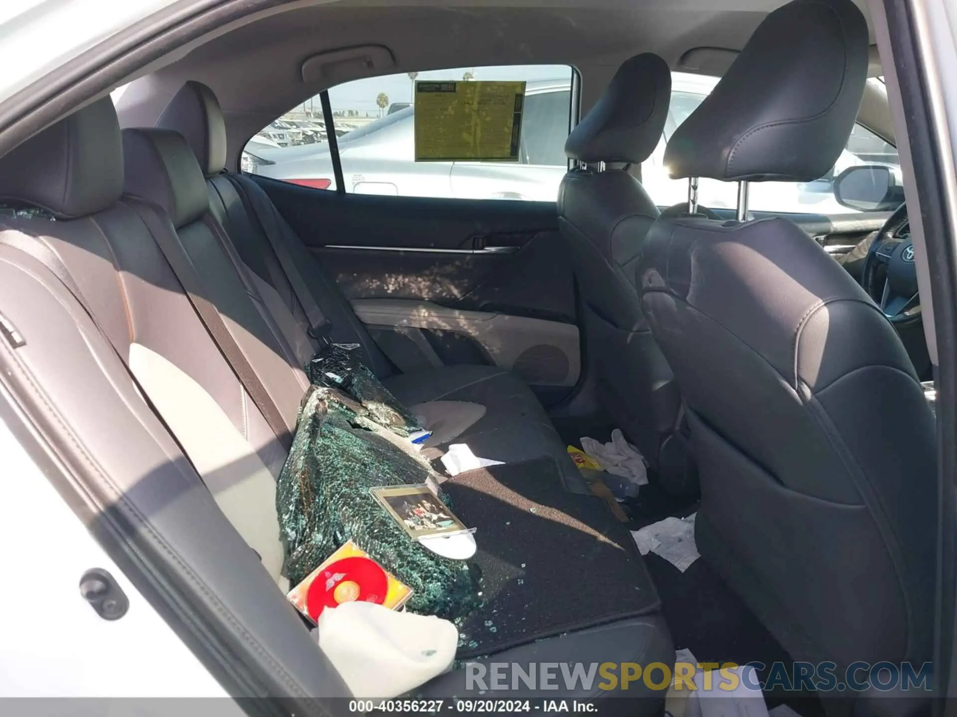 8 fotografías del automóvil dañado 4T1F31AK0LU542473 TOYOTA CAMRY 2020