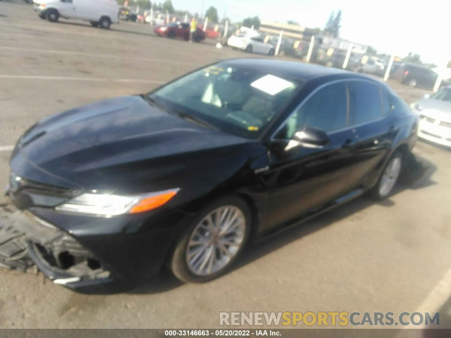 2 fotografías del automóvil dañado 4T1F31AK1LU015932 TOYOTA CAMRY 2020