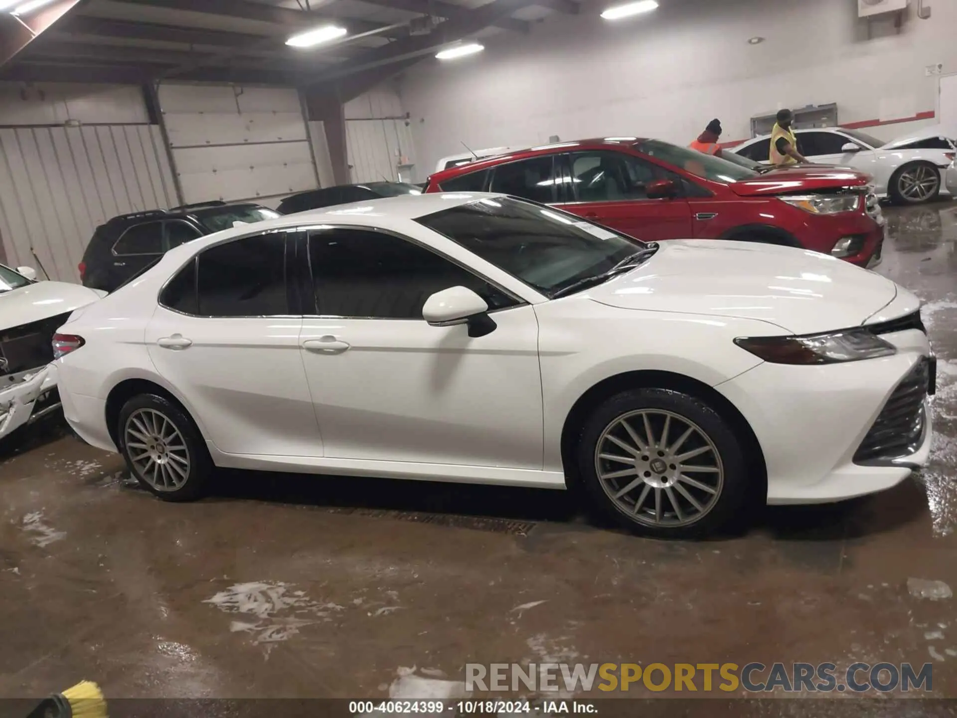 13 fotografías del automóvil dañado 4T1F31AK2LU524444 TOYOTA CAMRY 2020