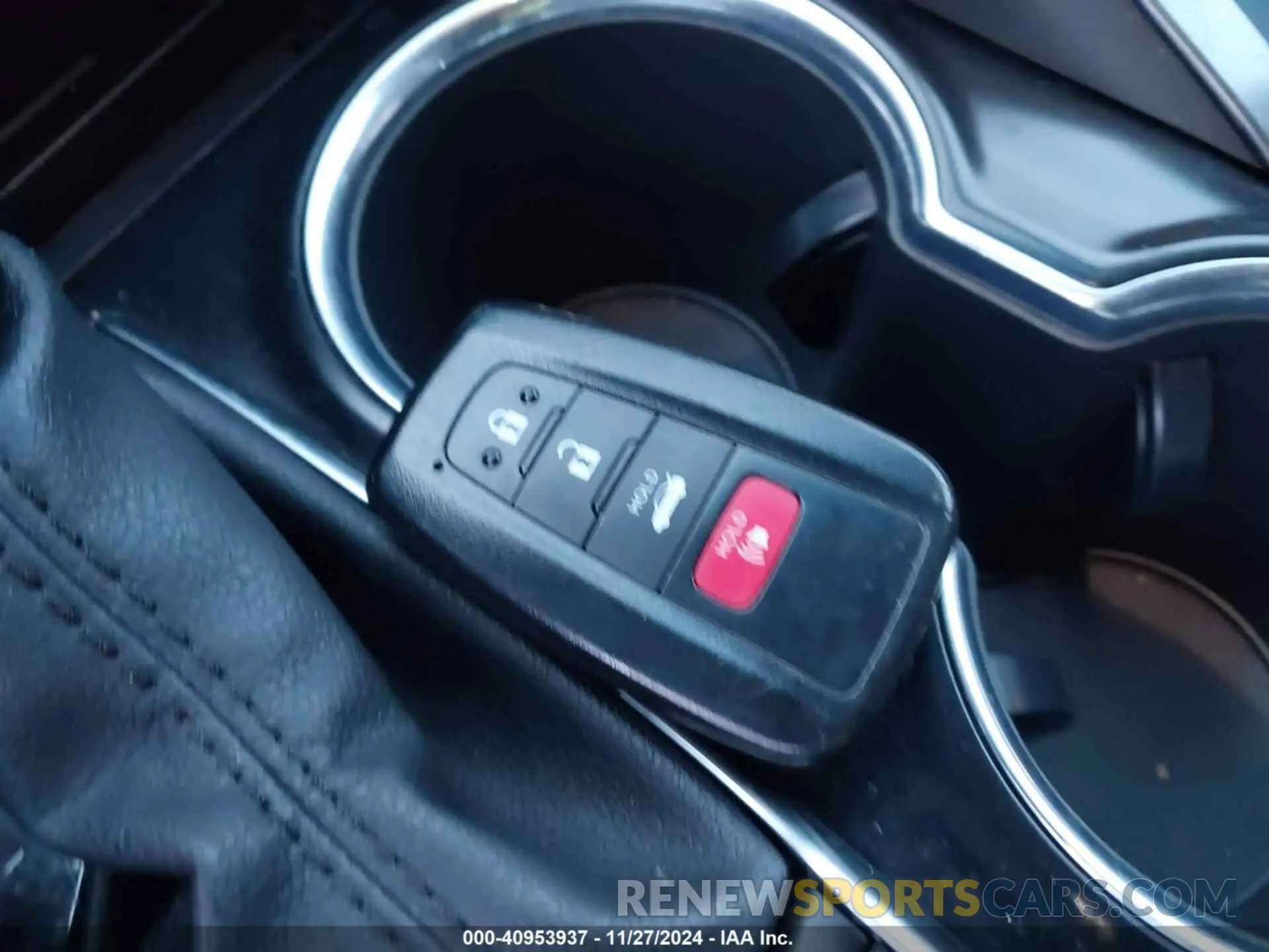 11 fotografías del automóvil dañado 4T1F31AK2LU525657 TOYOTA CAMRY 2020