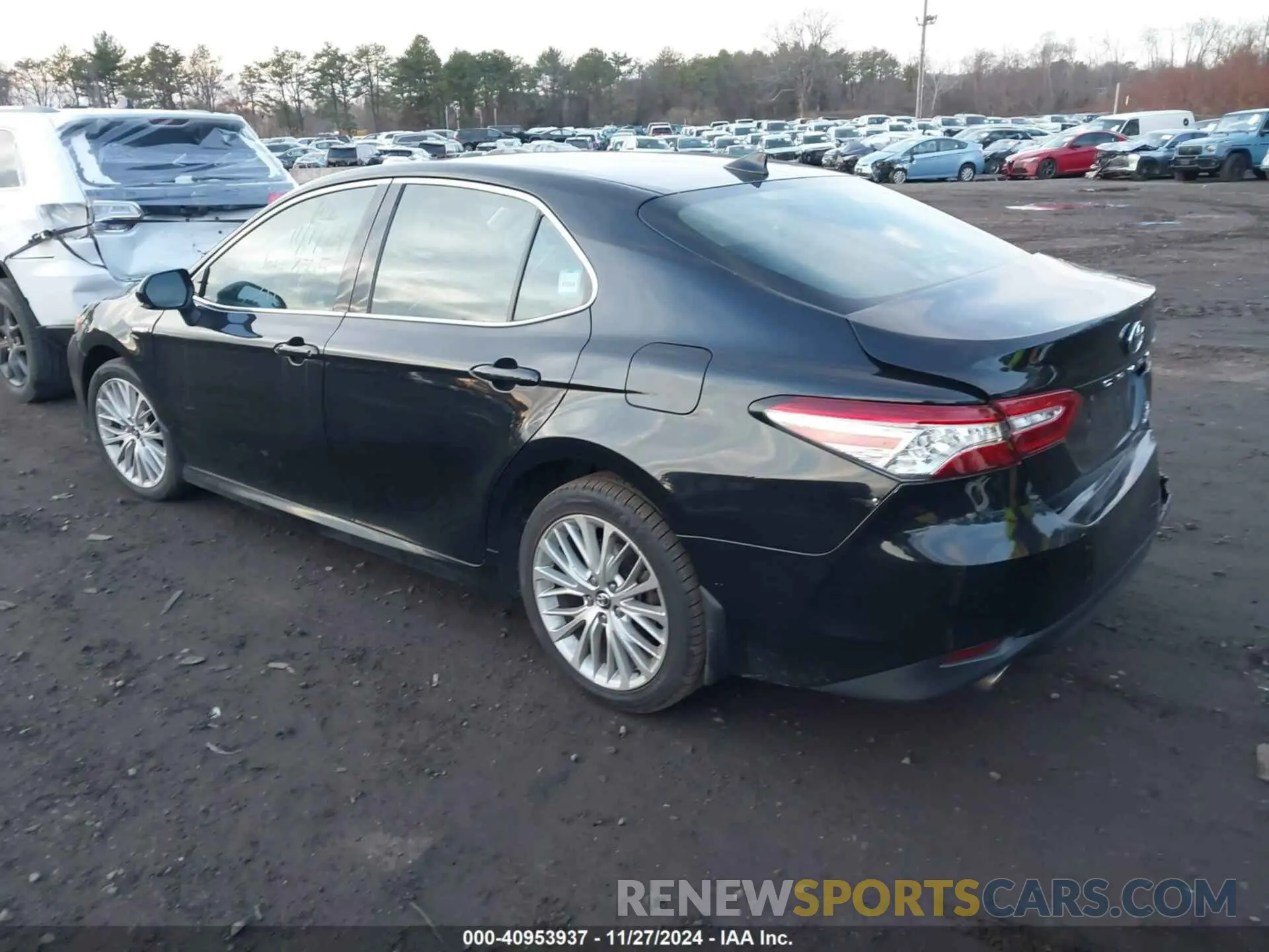 3 fotografías del automóvil dañado 4T1F31AK2LU525657 TOYOTA CAMRY 2020