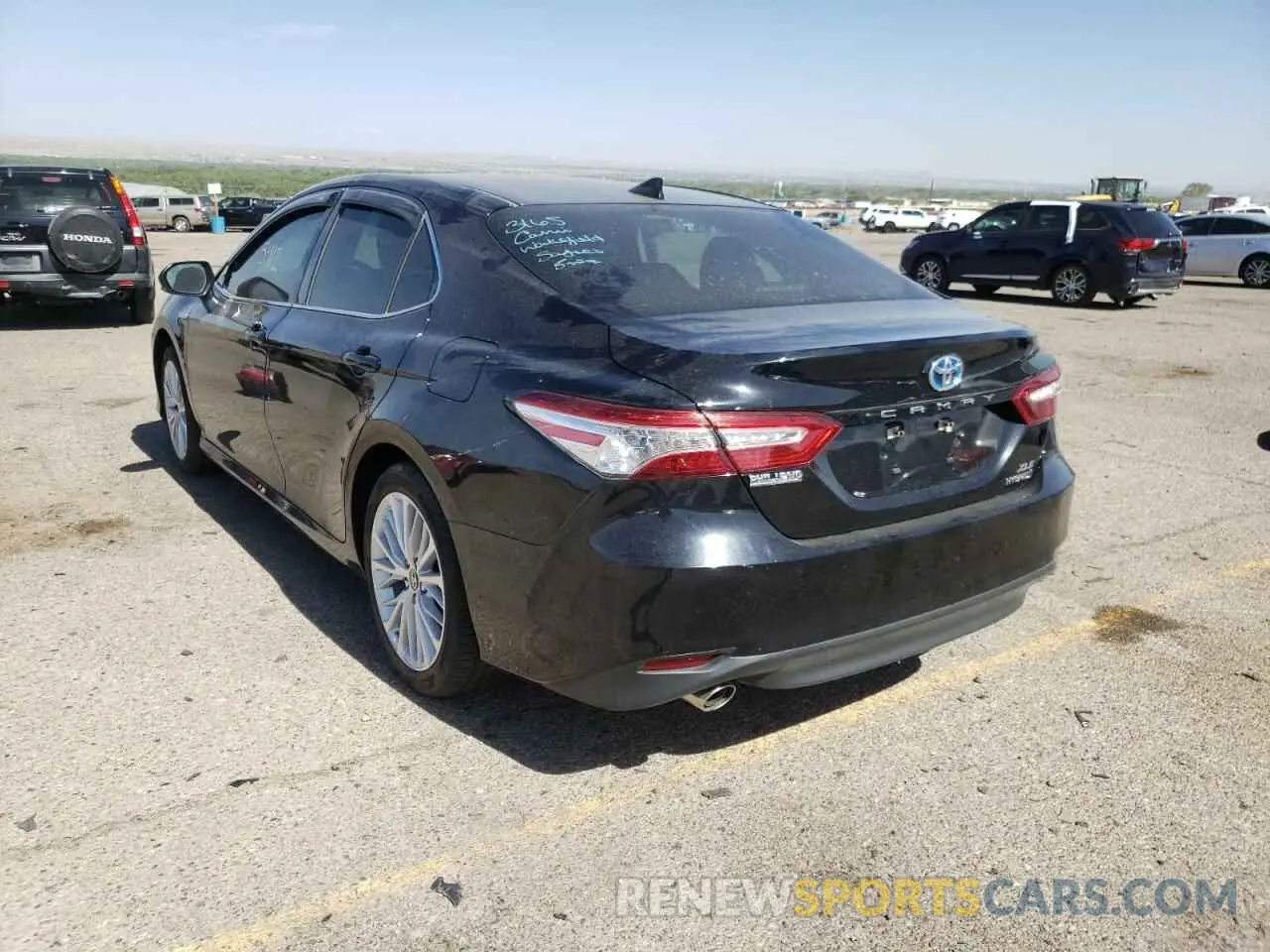 3 fotografías del automóvil dañado 4T1F31AK3LU545075 TOYOTA CAMRY 2020