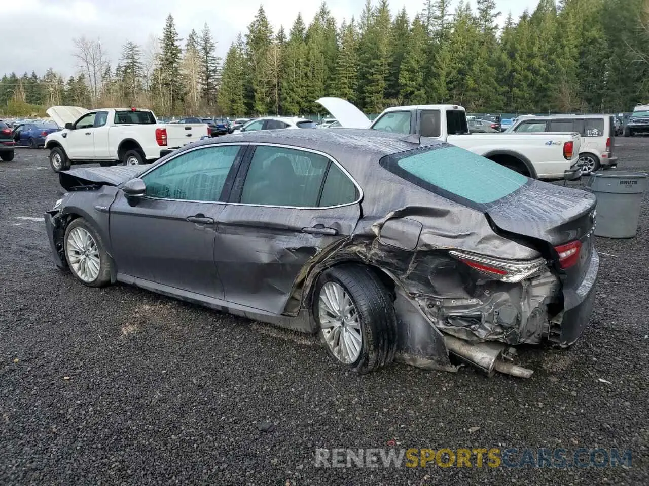 2 fotografías del automóvil dañado 4T1F31AK4LU521464 TOYOTA CAMRY 2020