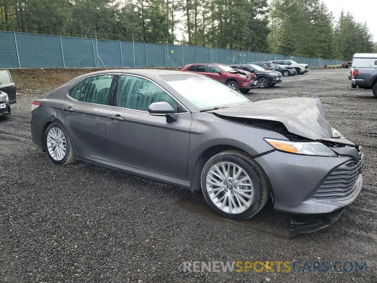 4 fotografías del automóvil dañado 4T1F31AK4LU521464 TOYOTA CAMRY 2020