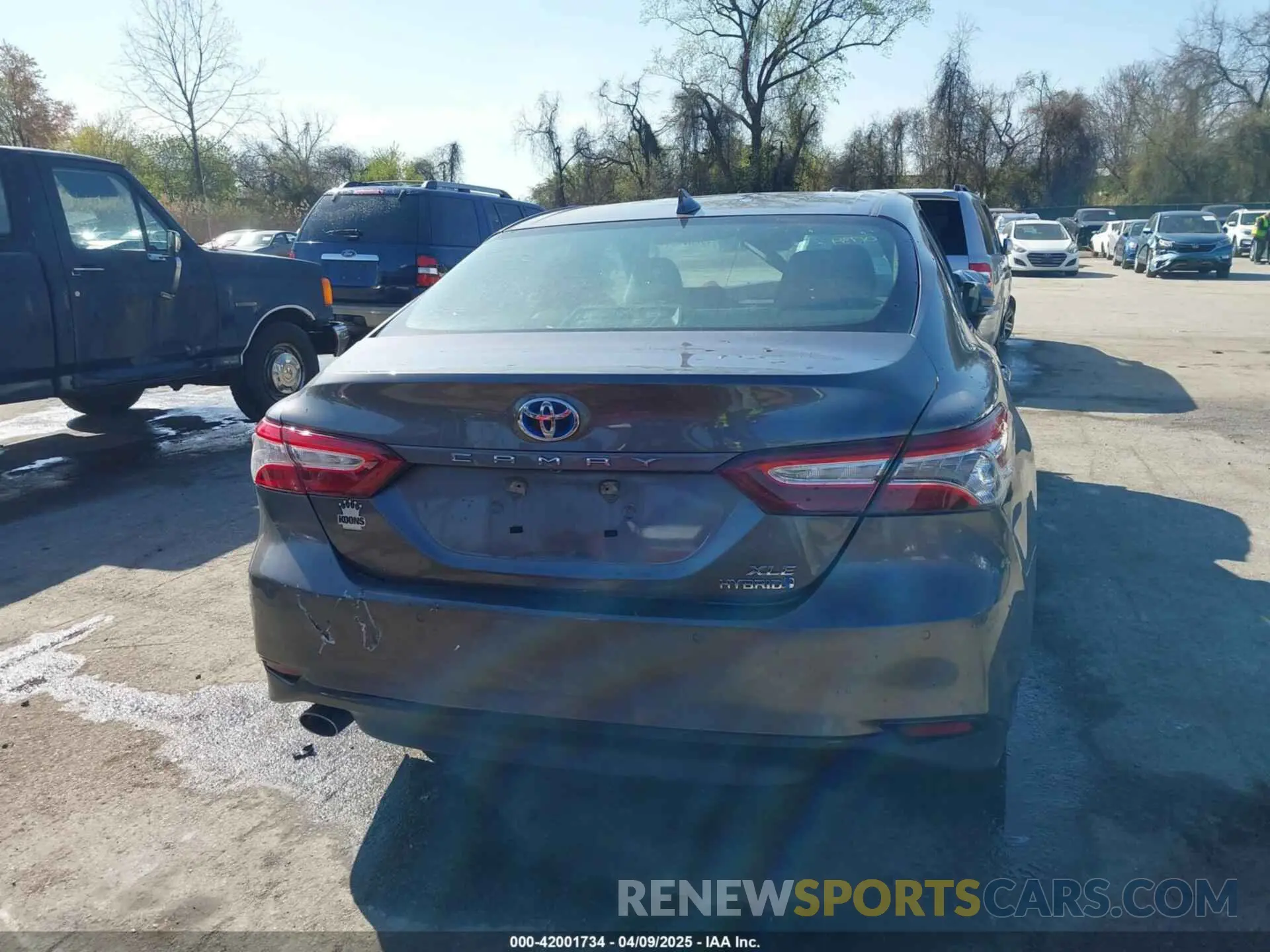 16 fotografías del automóvil dañado 4T1F31AK5LU014735 TOYOTA CAMRY 2020