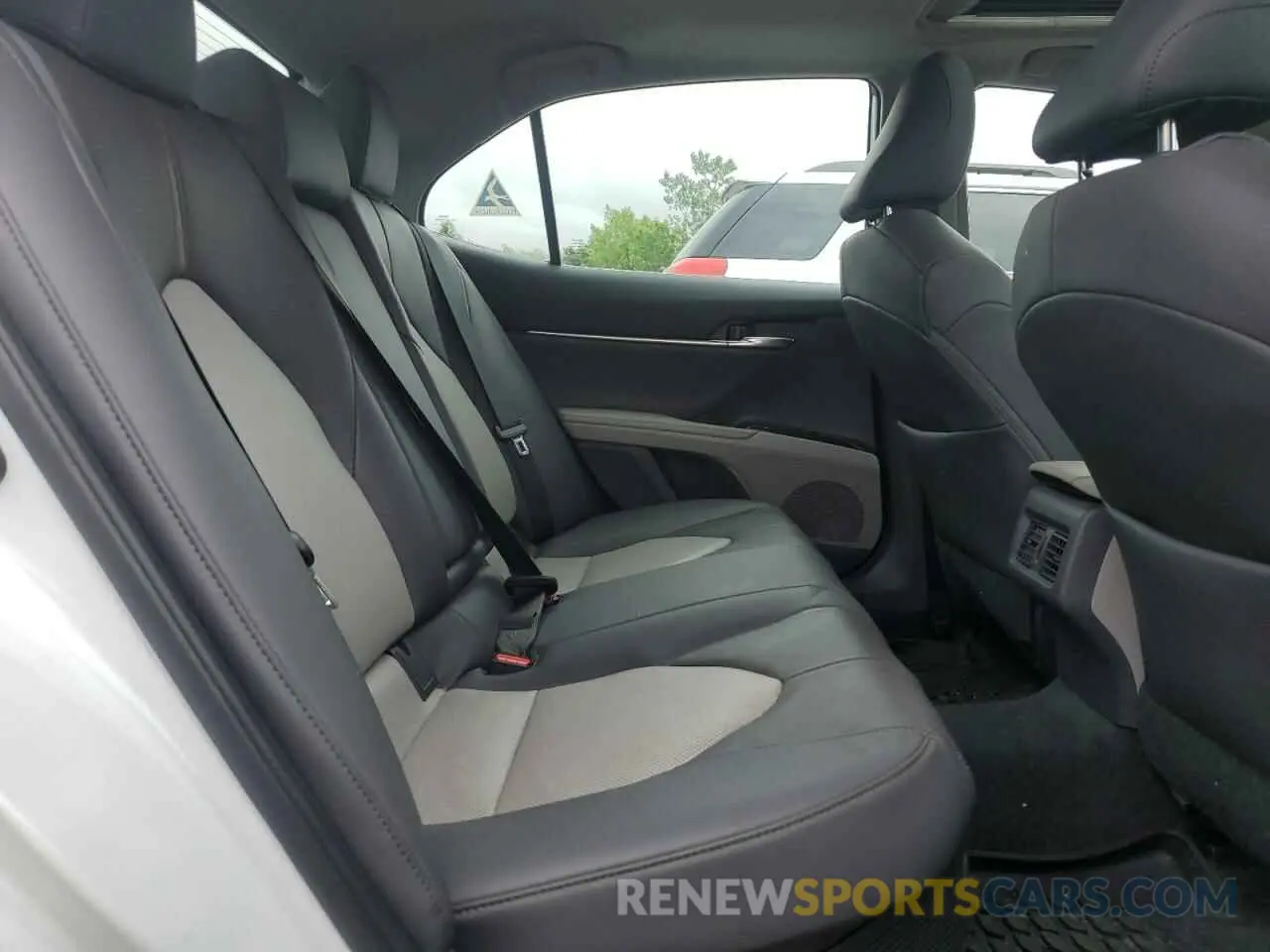 10 fotografías del automóvil dañado 4T1F31AK6LU519151 TOYOTA CAMRY 2020