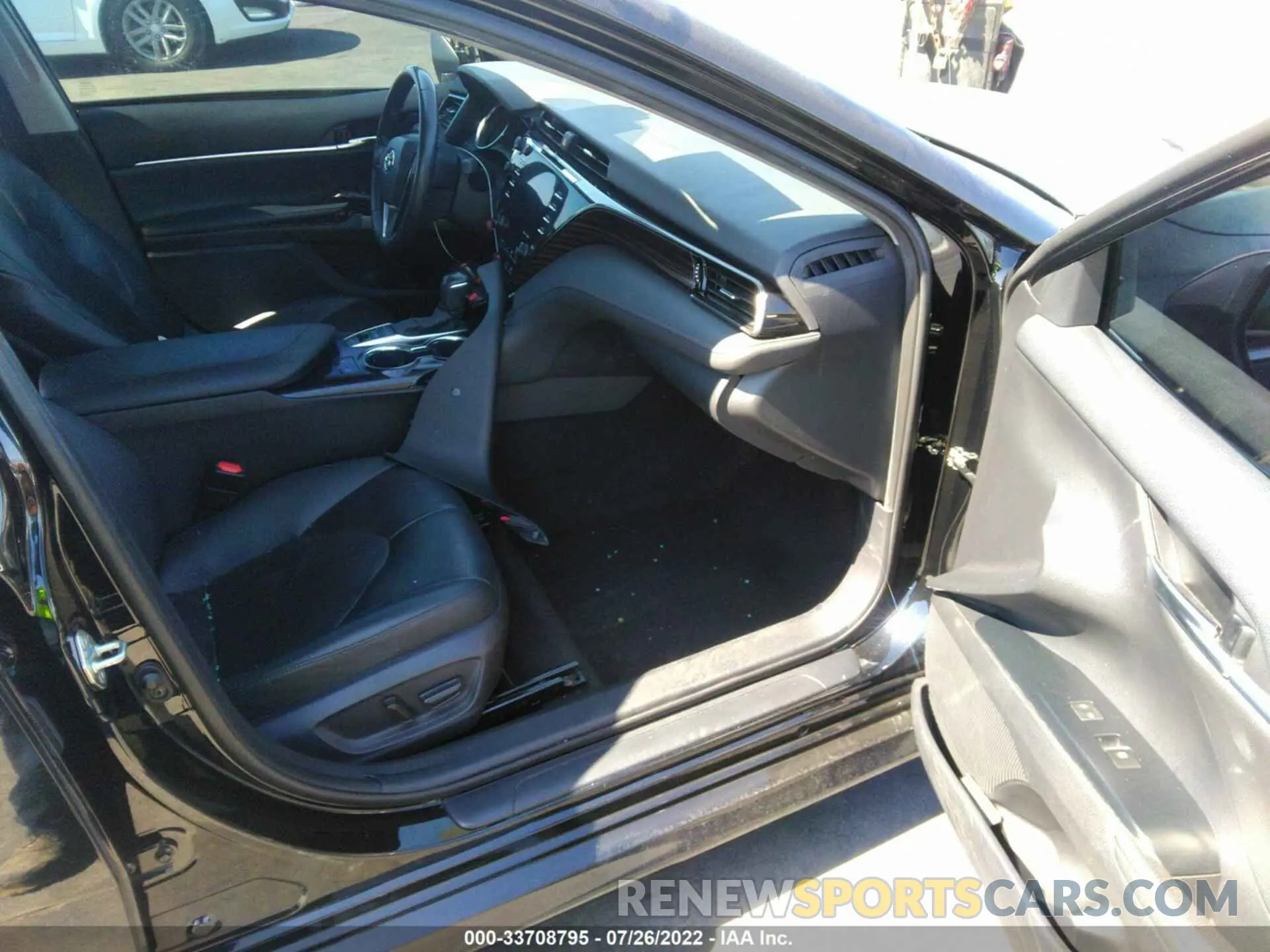 5 fotografías del automóvil dañado 4T1F31AK8LU520480 TOYOTA CAMRY 2020
