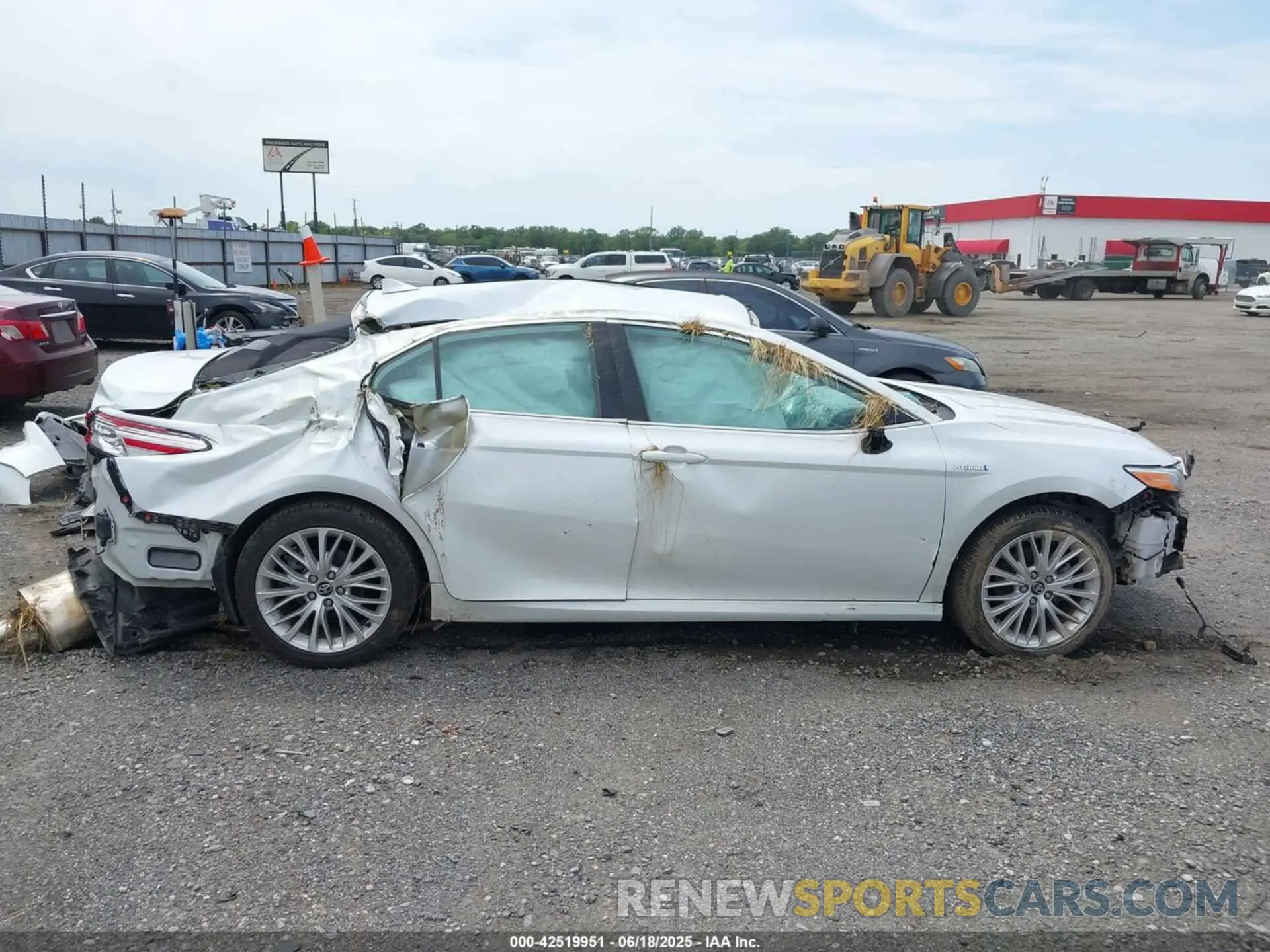 12 fotografías del automóvil dañado 4T1F31AK8LU520706 TOYOTA CAMRY 2020