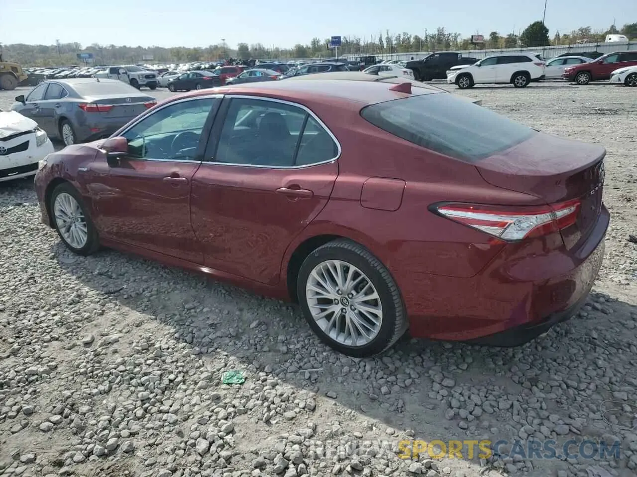 2 fotografías del automóvil dañado 4T1F31AK8LU528837 TOYOTA CAMRY 2020