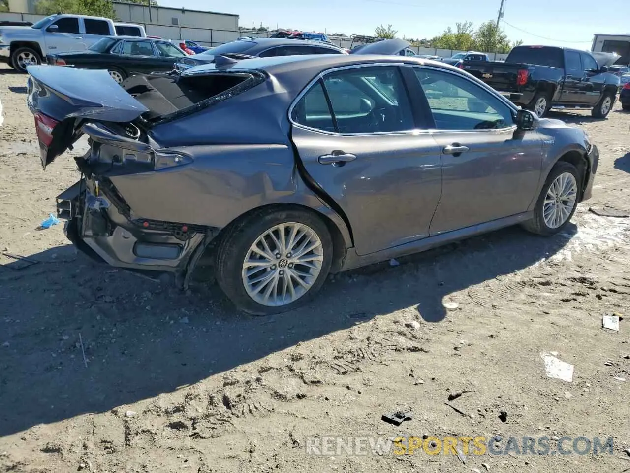 3 fotografías del automóvil dañado 4T1F31AK8LU545783 TOYOTA CAMRY 2020