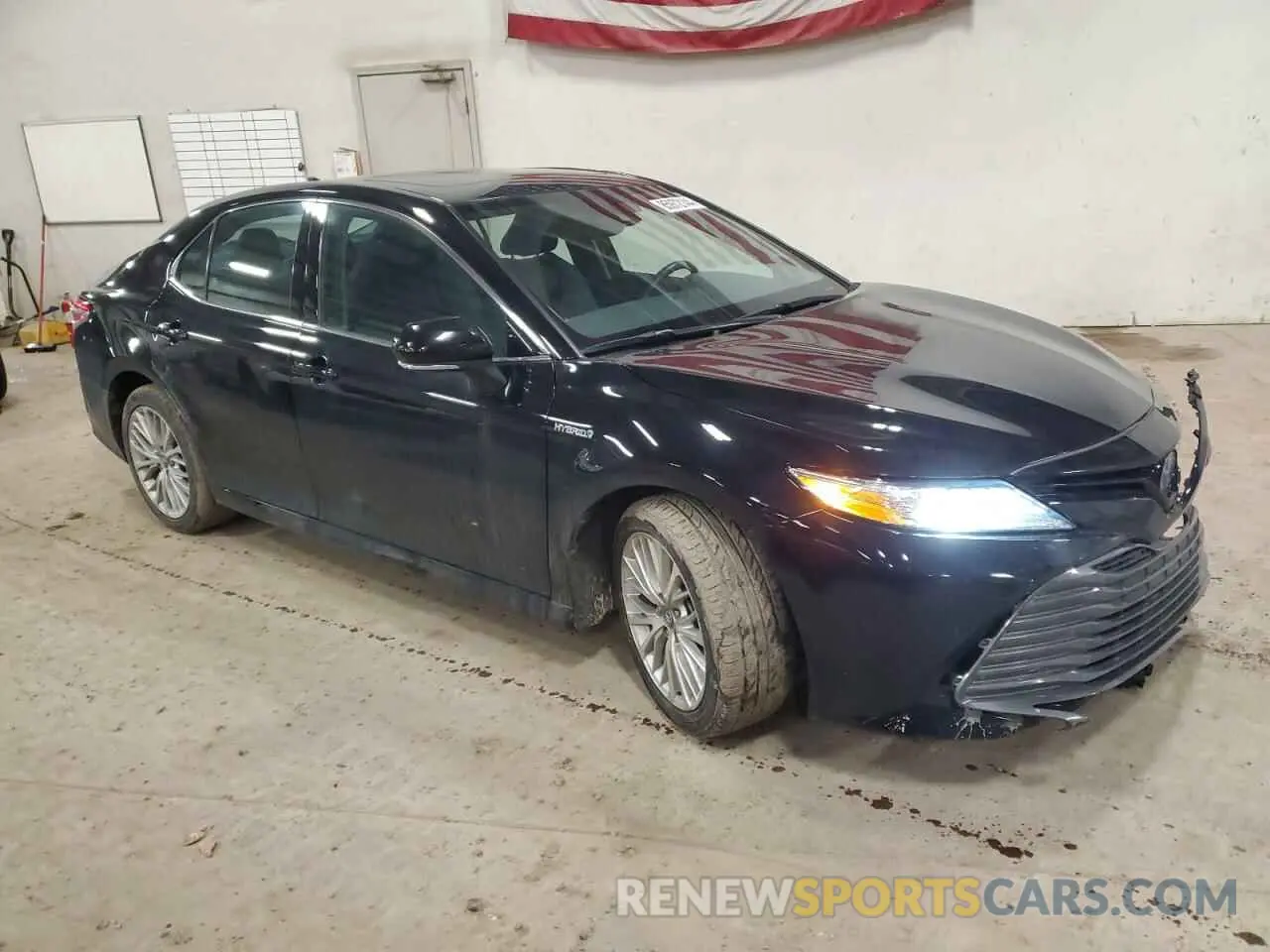 4 fotografías del automóvil dañado 4T1F31AK9LU529382 TOYOTA CAMRY 2020