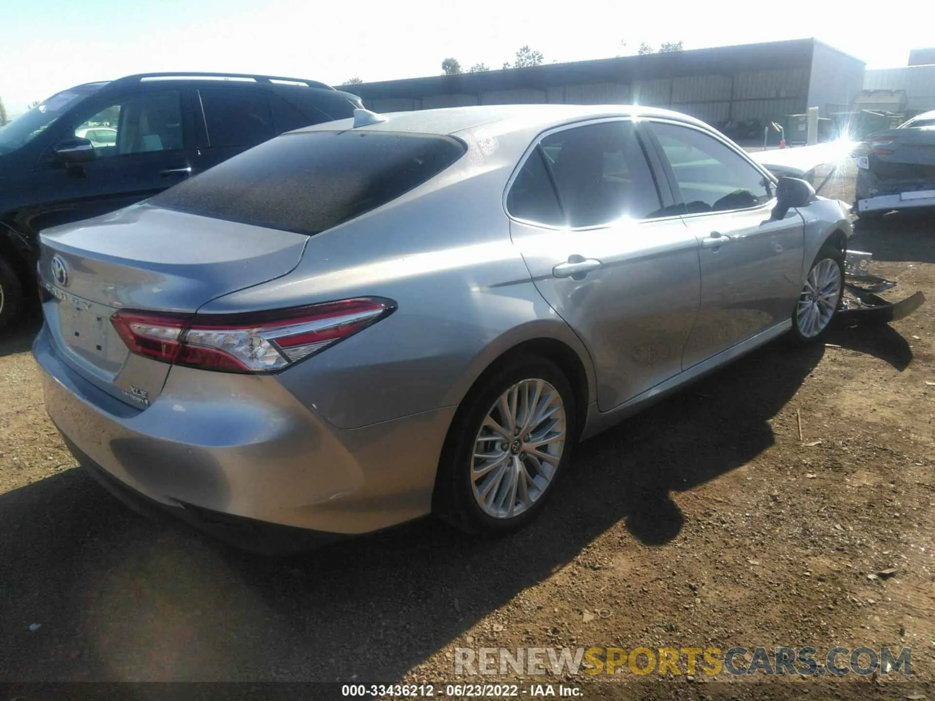 4 fotografías del automóvil dañado 4T1F31AKXLU529939 TOYOTA CAMRY 2020