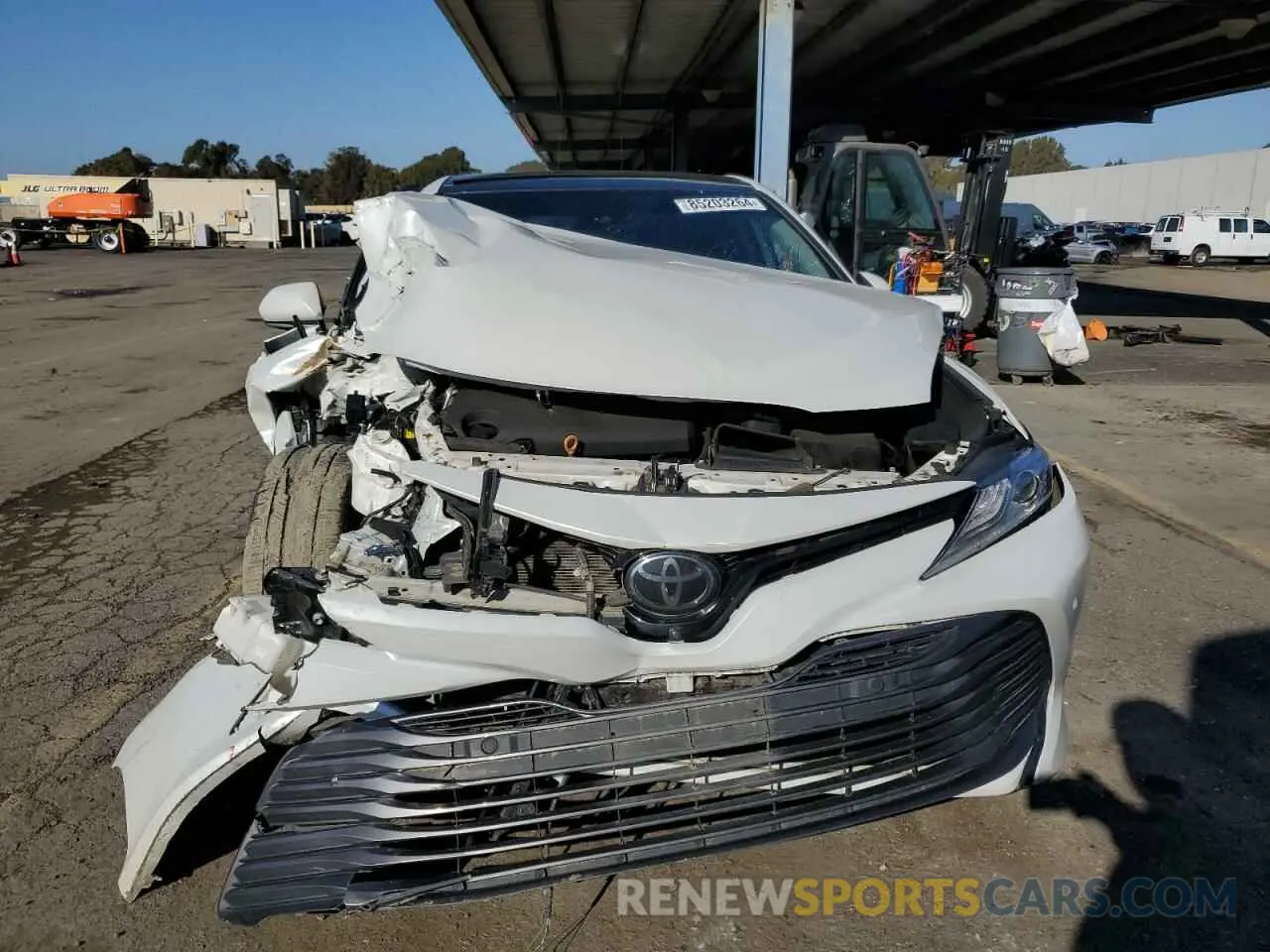 5 fotografías del automóvil dañado 4T1FZ1AK3LU042936 TOYOTA CAMRY 2020