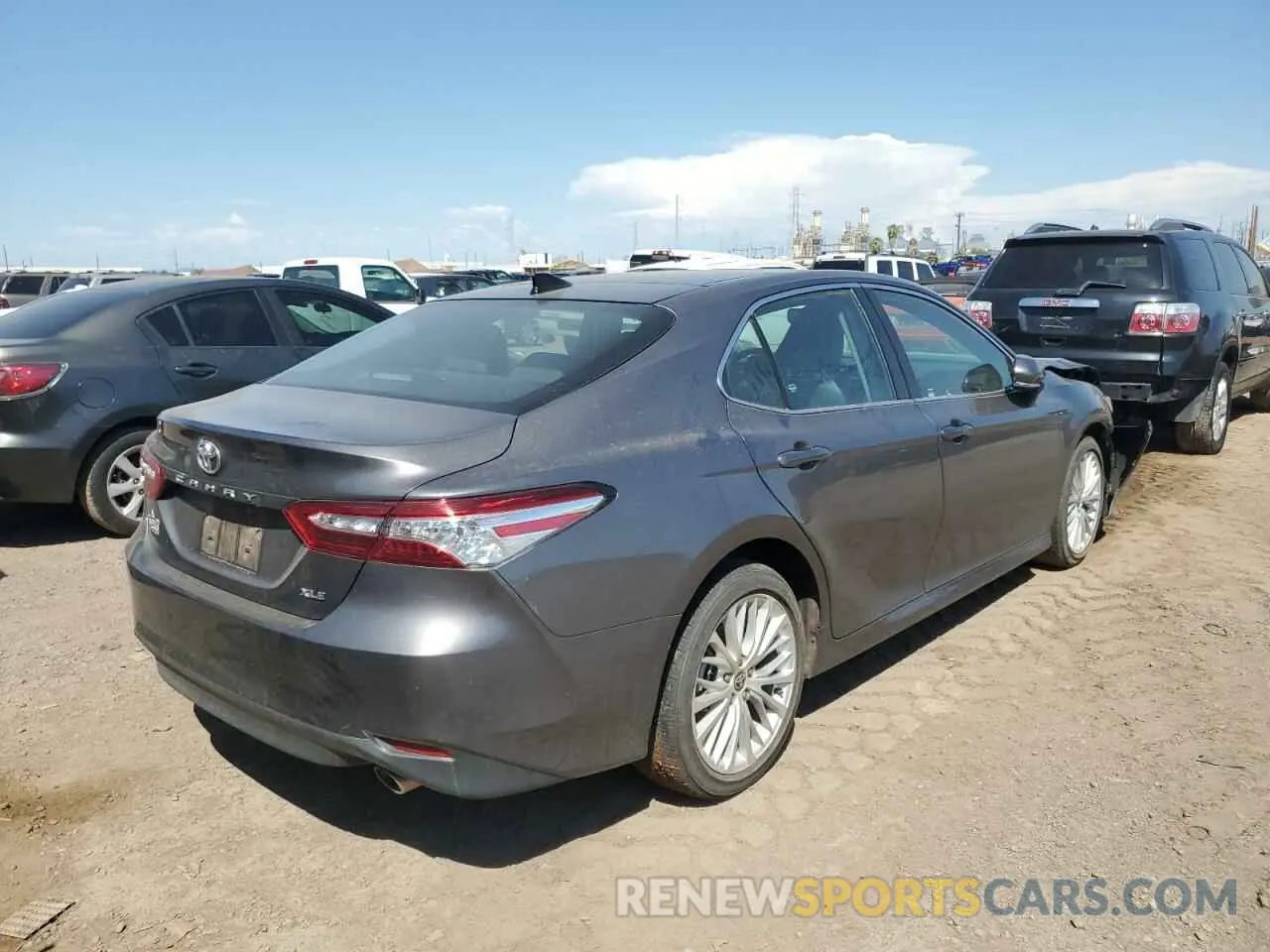 4 fotografías del automóvil dañado 4T1FZ1AK7LU043507 TOYOTA CAMRY 2020