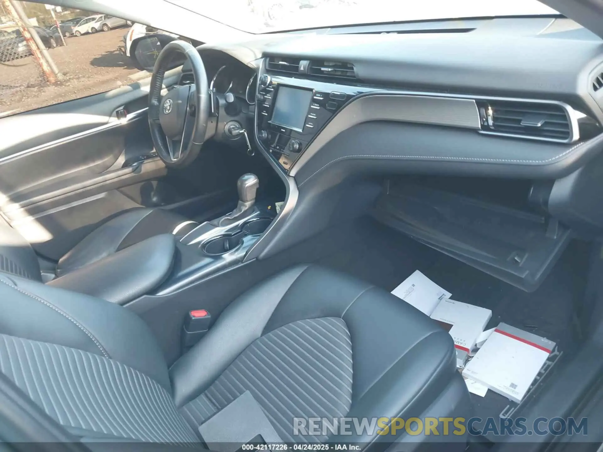 5 fotografías del automóvil dañado 4T1G11AK0LU312426 TOYOTA CAMRY 2020